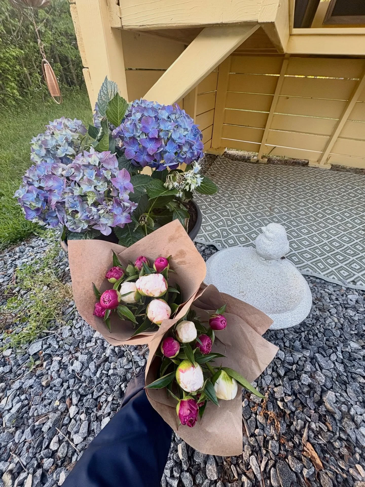 This. Church. And a cup of Coffee. Happy Sunday y&rsquo;all🙂&zwj;↕️. 
.
Your flowers. Grown. Right. Here. 
P.S. I would love if you took a photo with our stand and tagged us☀️ 
#localflowers #flowerstand #farmstand #spotsylvania #homegrown