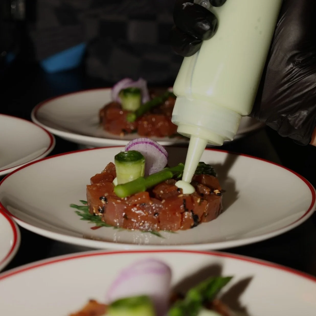 Vers, zoet-zout en met een fleugje spice van de wasabi, onze 𝙏𝙤𝙣𝙞𝙟𝙣 𝙩𝙖𝙧𝙩𝙖𝙖𝙧 heeft het allemaal 😉

Zou jij hem kiezen op je menu of ga je liever voor een vlees/vegetarische optie? 

Stuur een berichtje met jouw wensen of vraag om 𝘾𝙝𝙚?