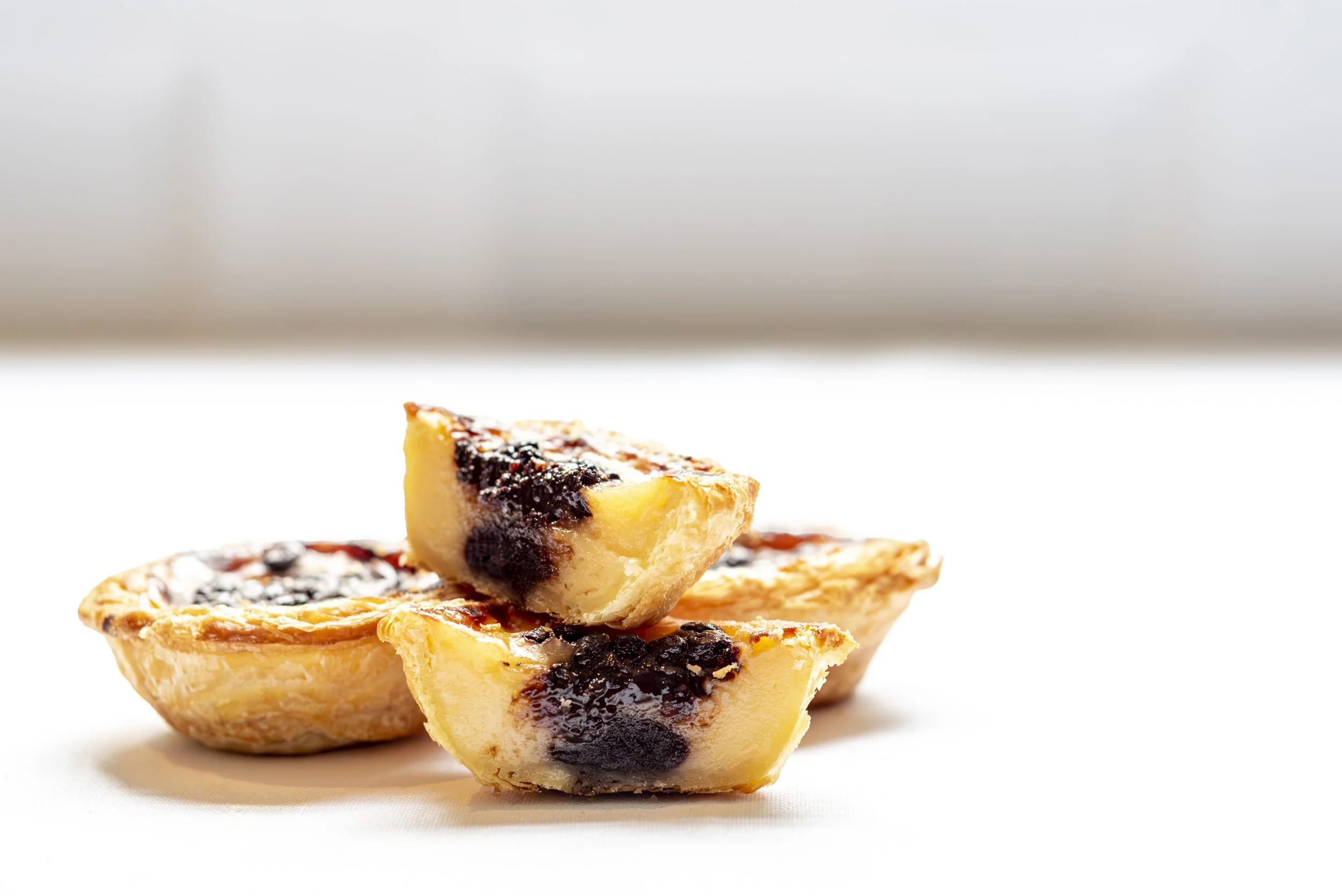 maria-nata-chocolate-85g-sliced-01.jpg