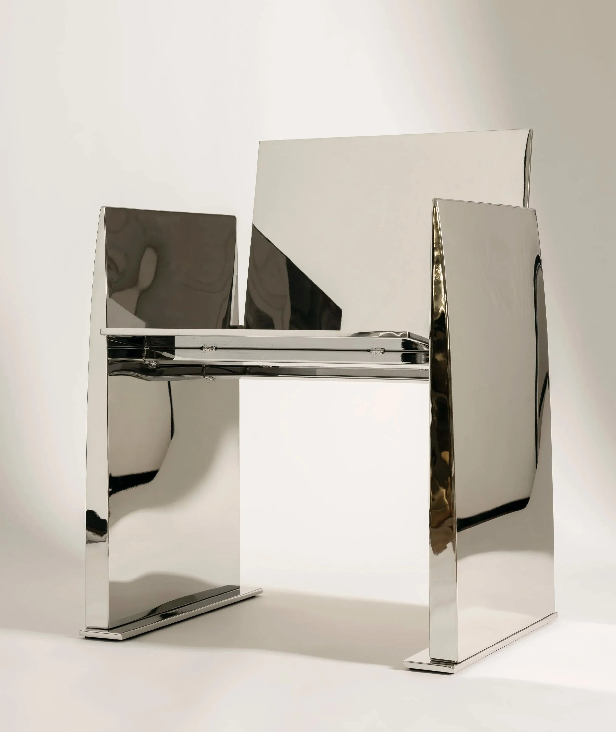 Armchair Sulpture Tectonite