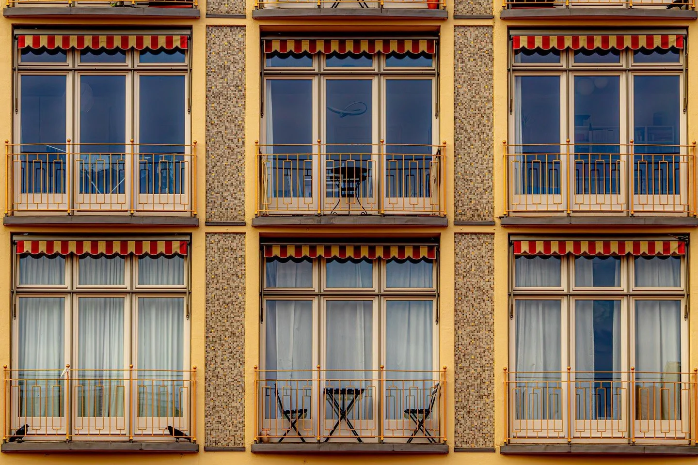 Symmetry from Frankfurt #2