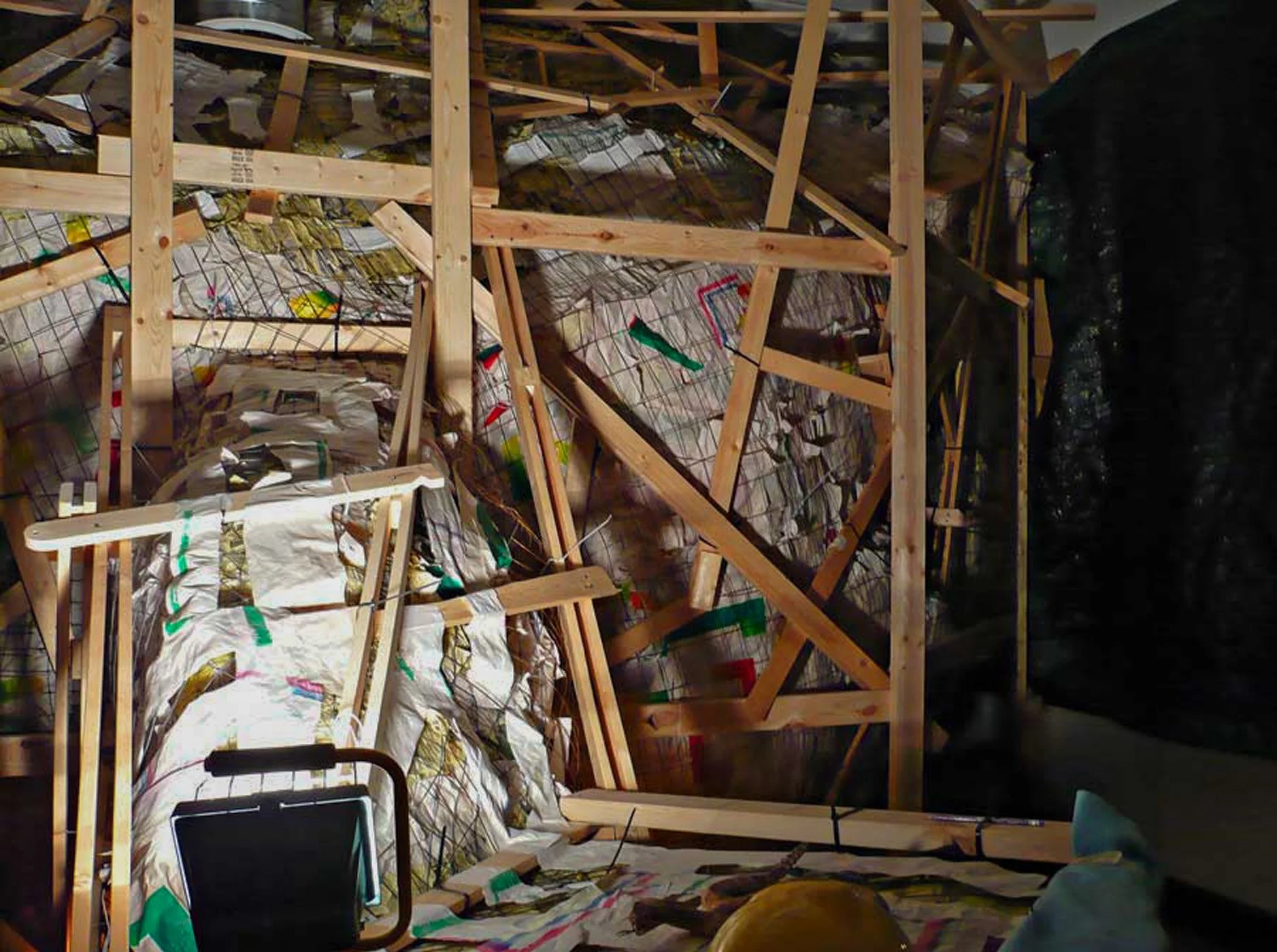 THE GEM MINE (BEHIND THE SCENES)
Installation view
2009