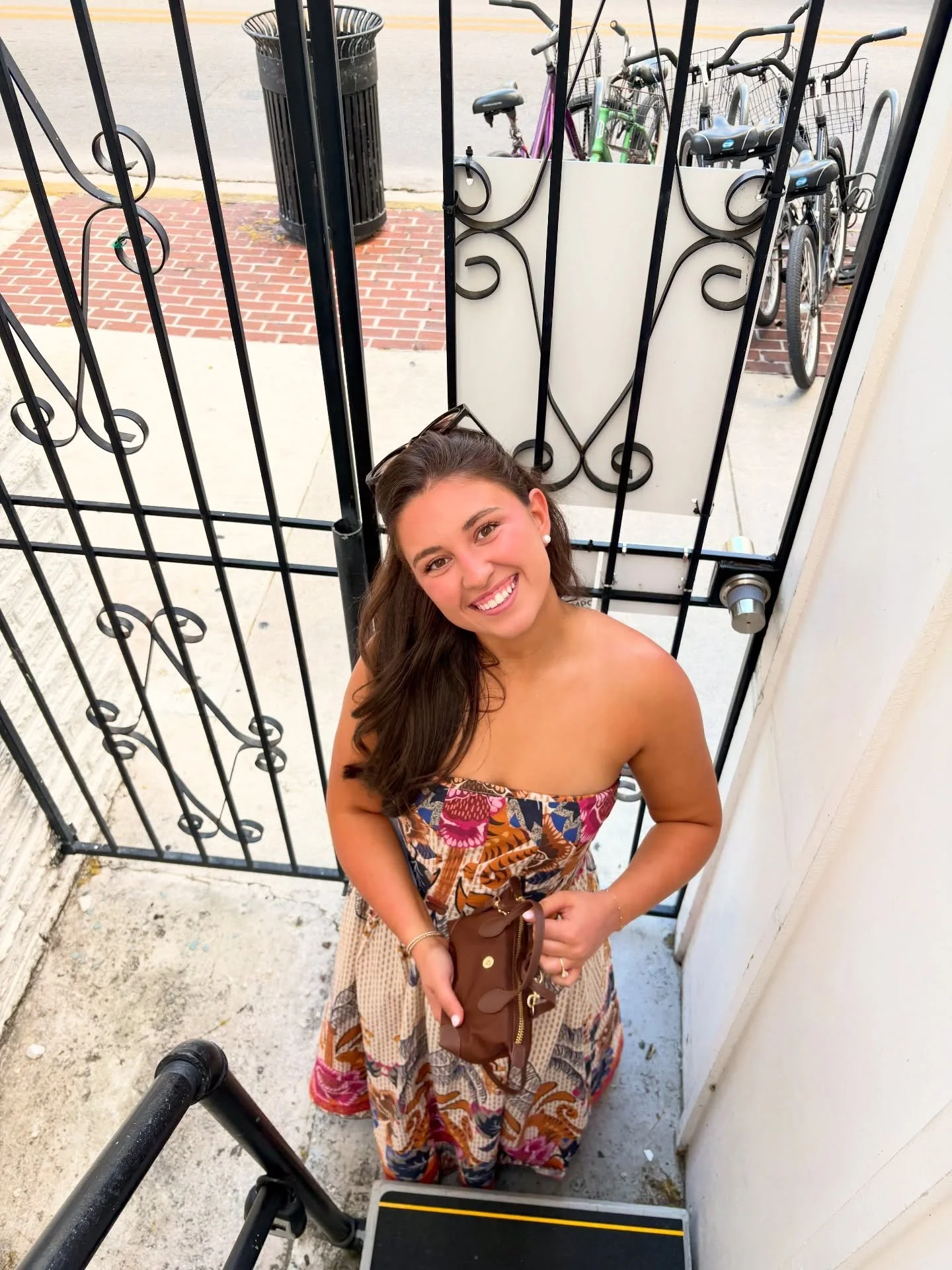 Obsessed with @livhudak and her ✨GLOW✨ for a wedding in the Florida Keys 🌴🛥️🌊

The perfect custom formula combination to give her a natural glow and the color she needed without the sun damage! 🤎