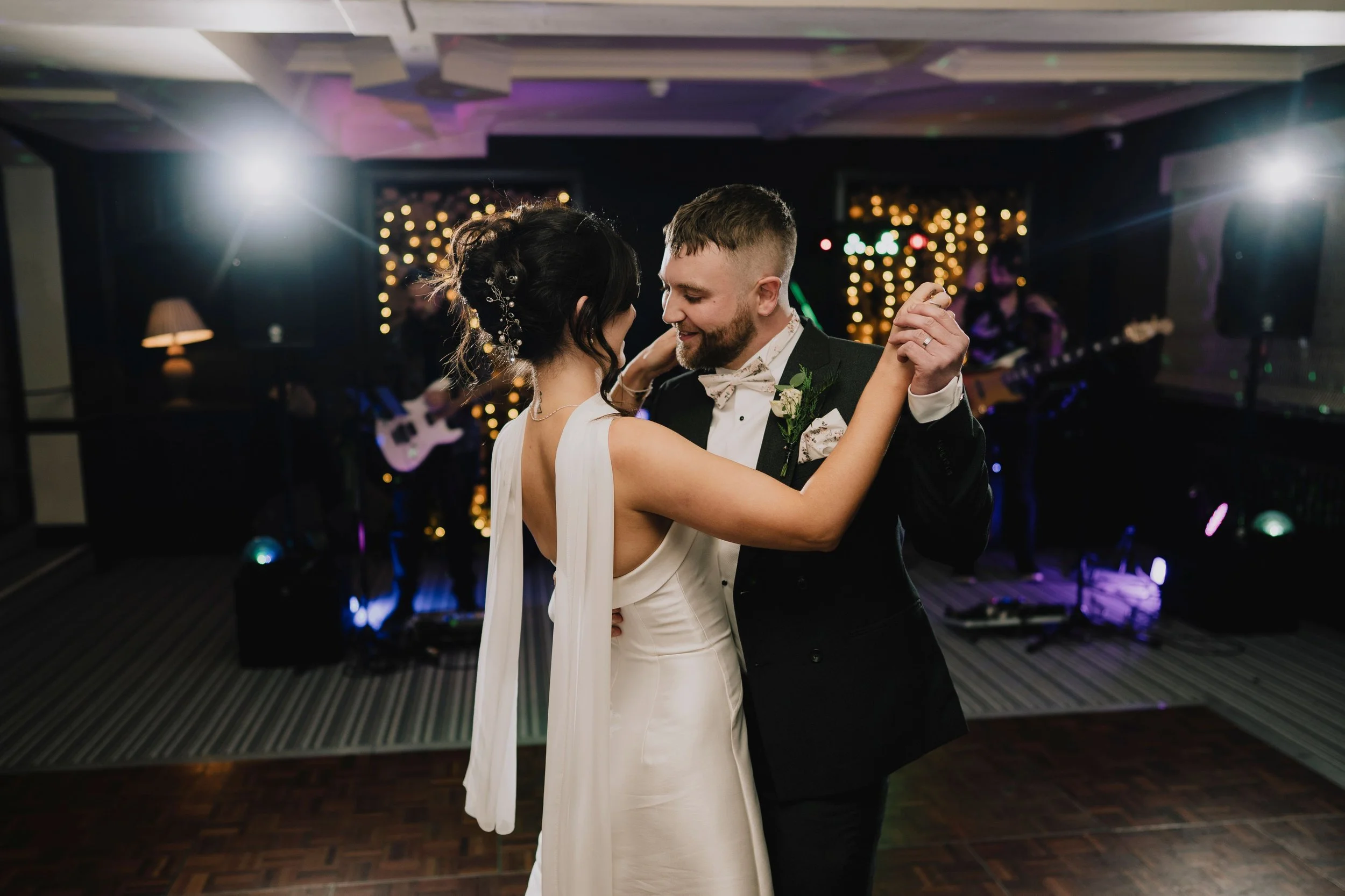 Looking for a Bristol midweek wedding photographer? A weekday wedding could be the perfect fit.