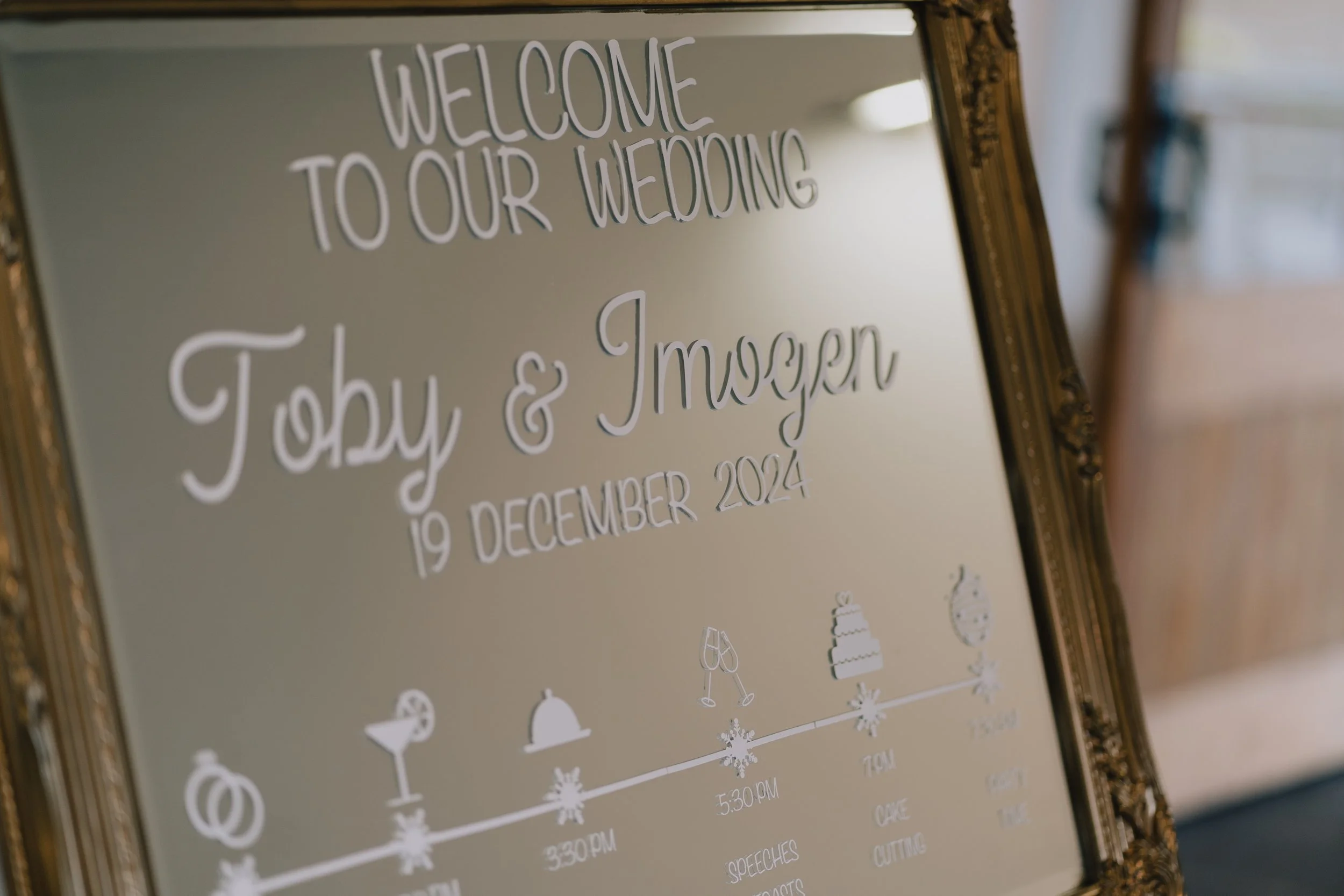 Wedding timing mirror at Quantock Lakes