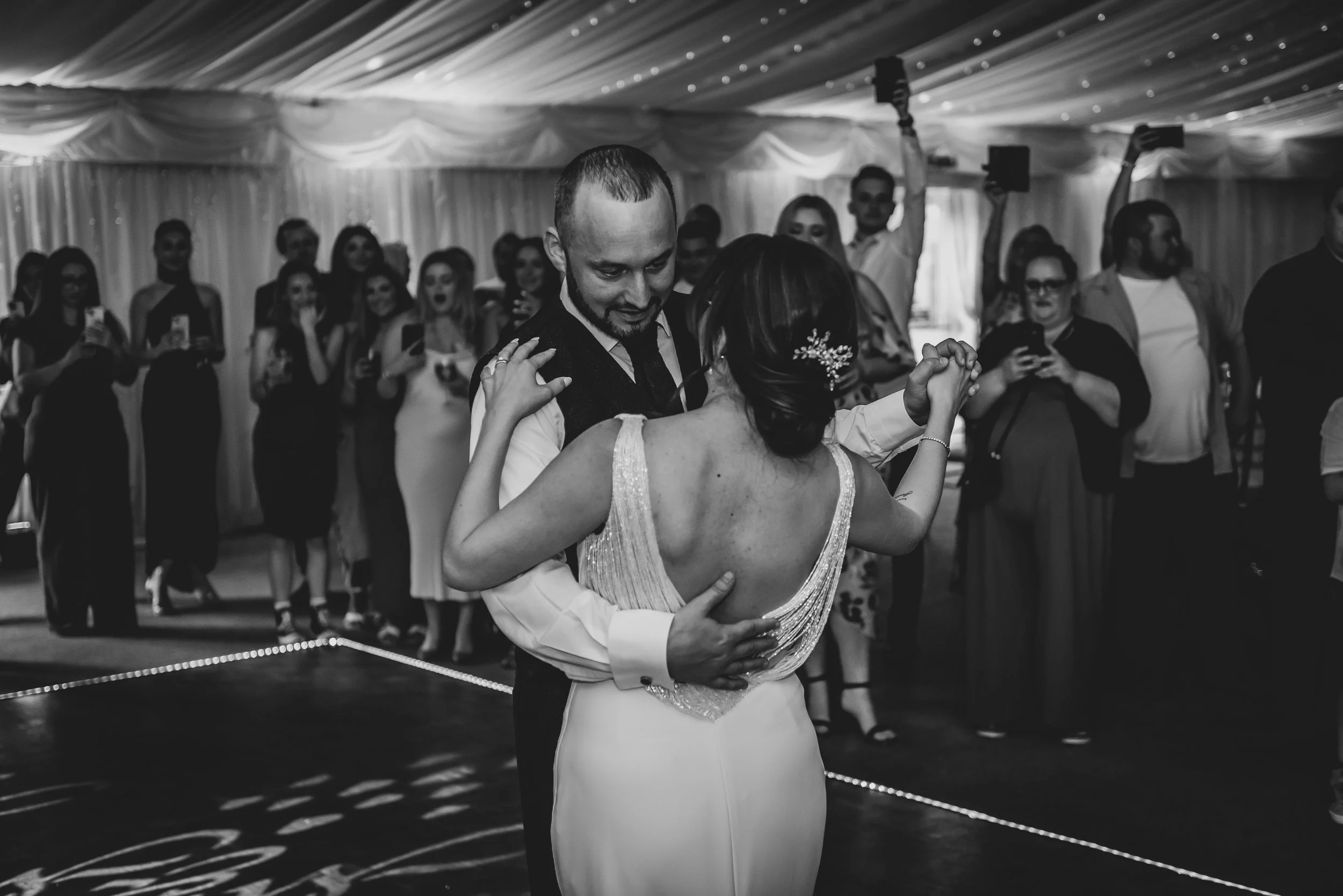 First dance for Batch Country House for the bride and groom