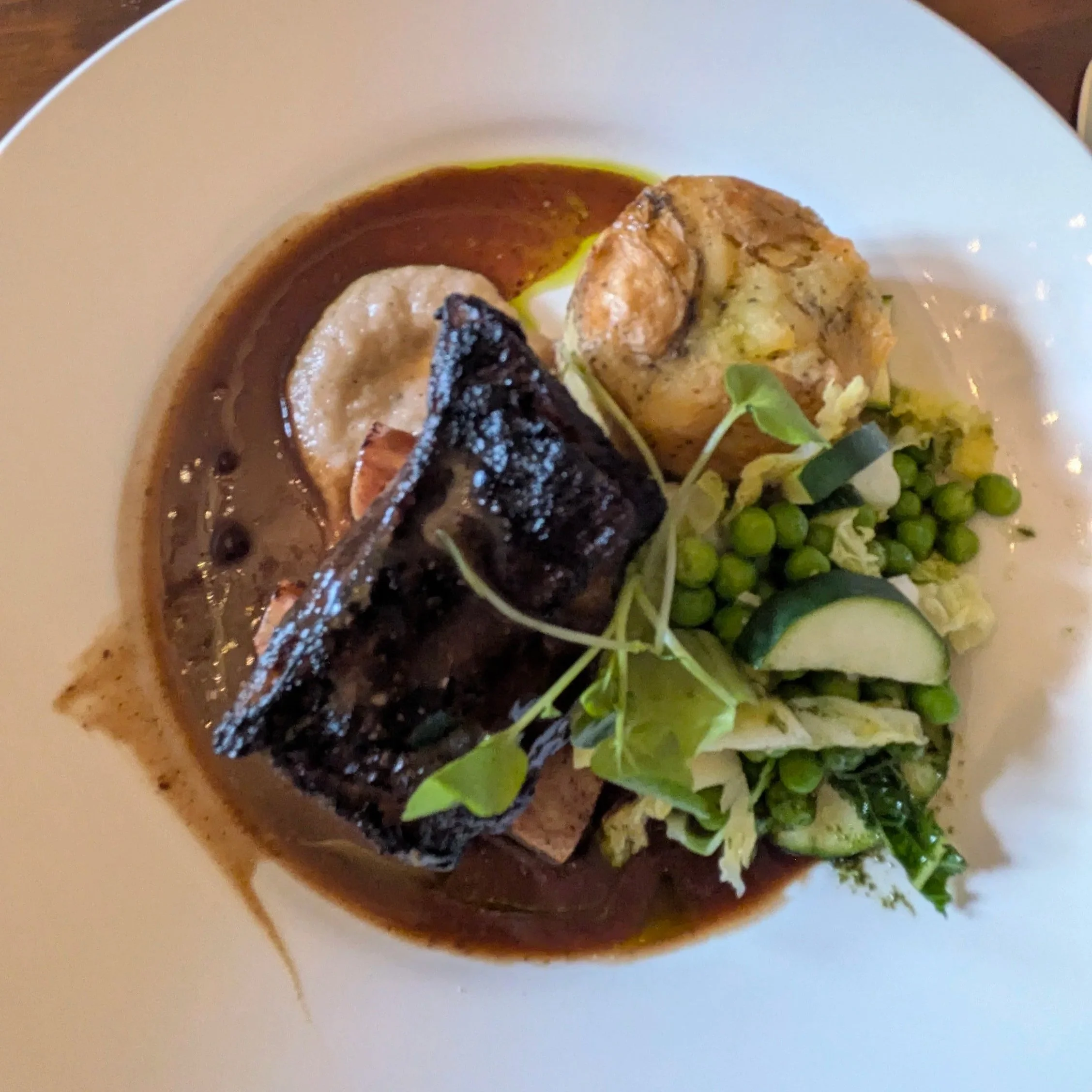 Braised beef wedding supplier meal at Coombe Lodge wedding venue