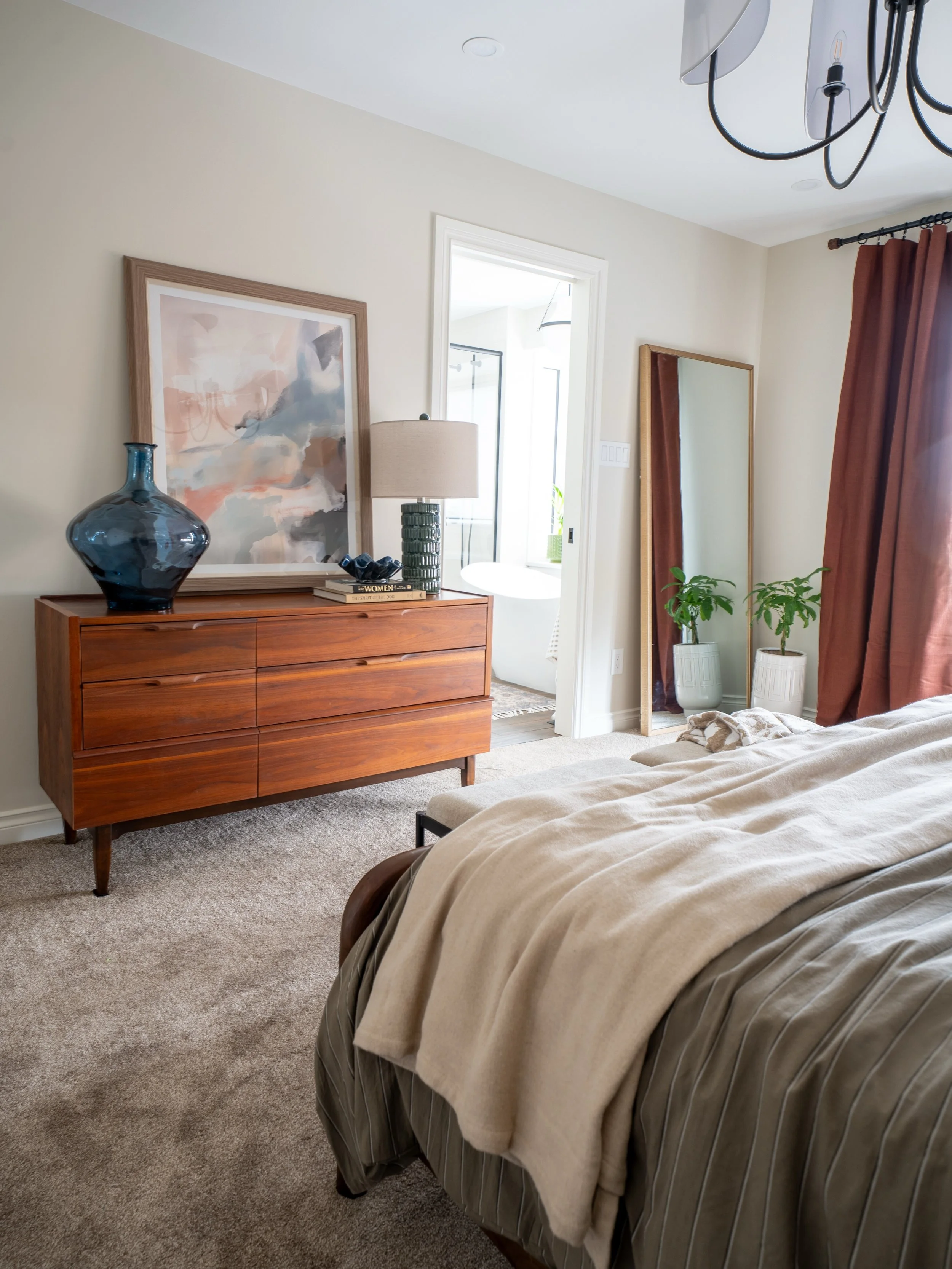 Views from the other side of this Primary Bedroom! We incorporated another beautiful MCM piece to this family&rsquo;s collection with this dresser. With so many new pieces going into a full bedroom redesign I love to include something old whenever po