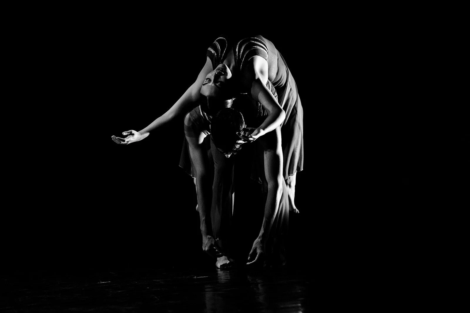 The Devil's Intervals (2023) – ZIMMERDANS / Live Art Dance © Kevin MacCormack