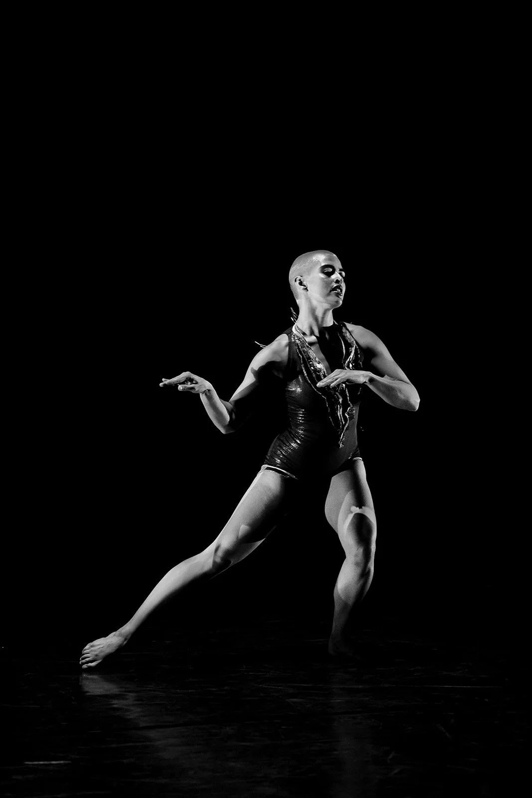 The Devil's Intervals (2023) – ZIMMERDANS / Live Art Dance © Kevin MacCormack