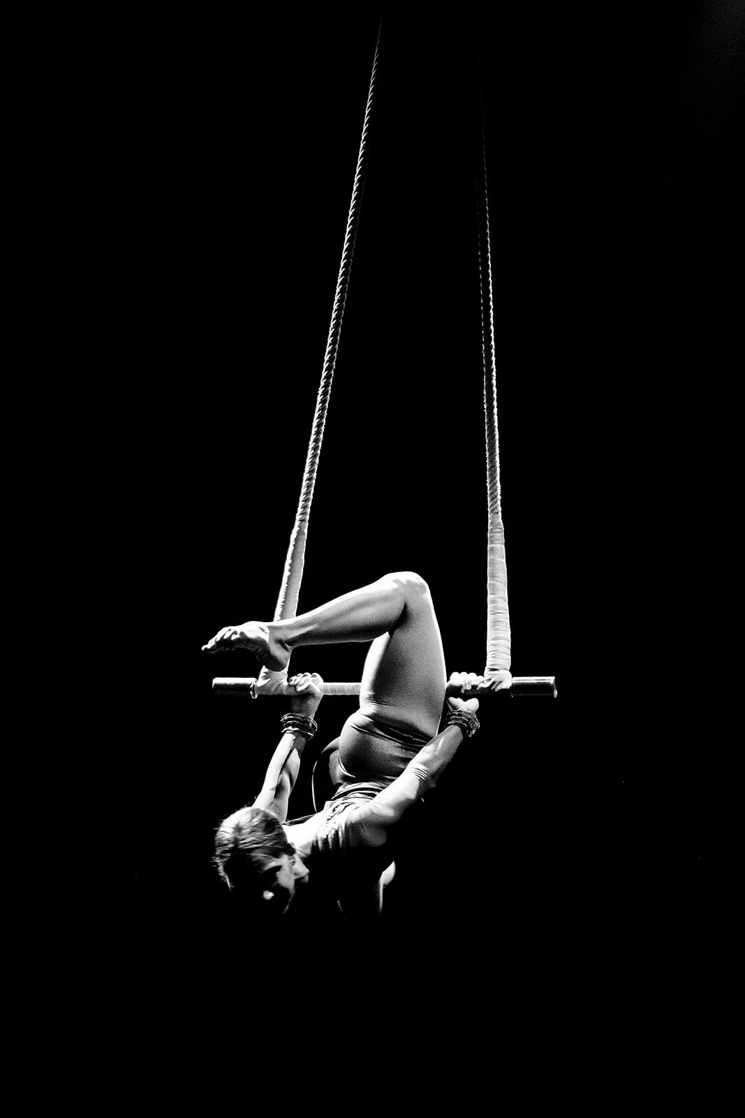 The Devil's Intervals (2023) – ZIMMERDANS / Live Art Dance © Kevin MacCormack