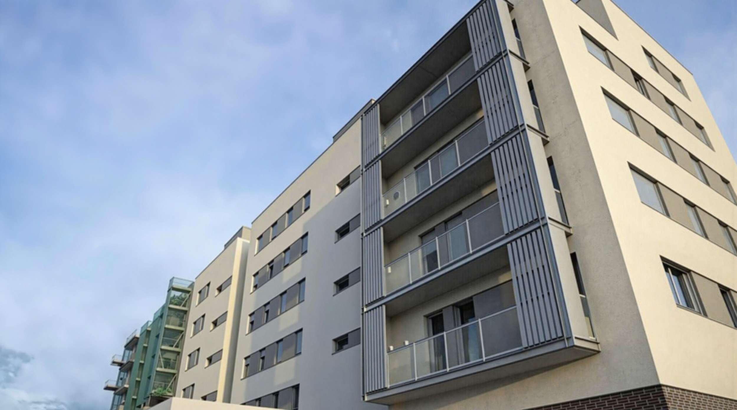 Rehabilitación y mantenimiento integral de edificios, con actuaciones orientadas a mejorar la eficiencia energética, prolongar la vida útil de los inmuebles y optimizar su rendimiento y valor a largo plazo.