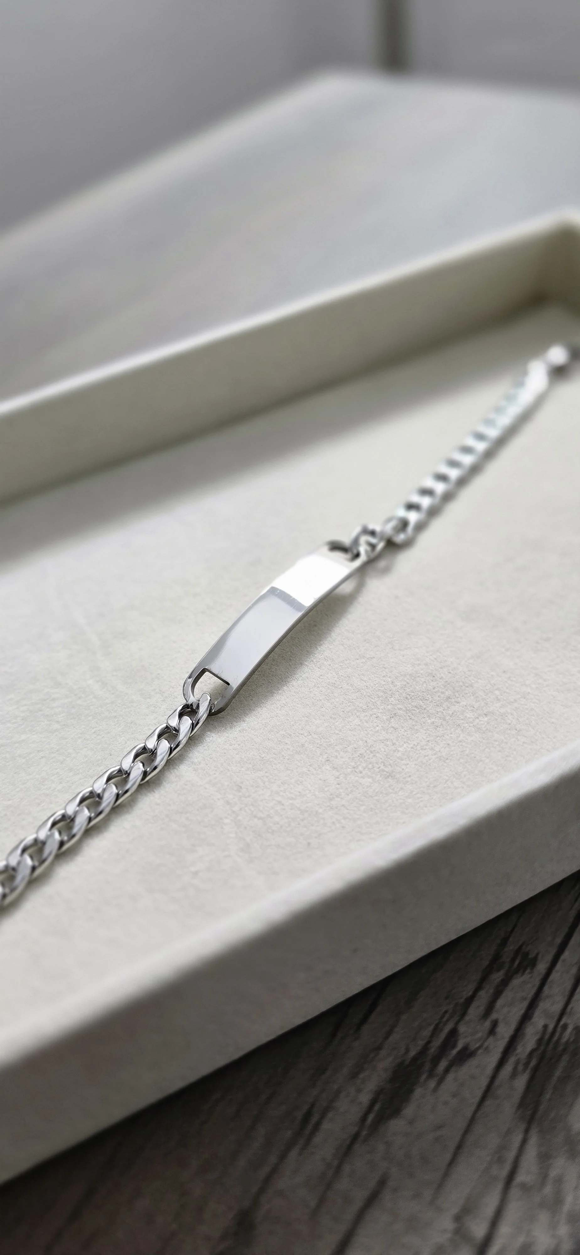 18K Stainless Steel Curved Bar Bracelet