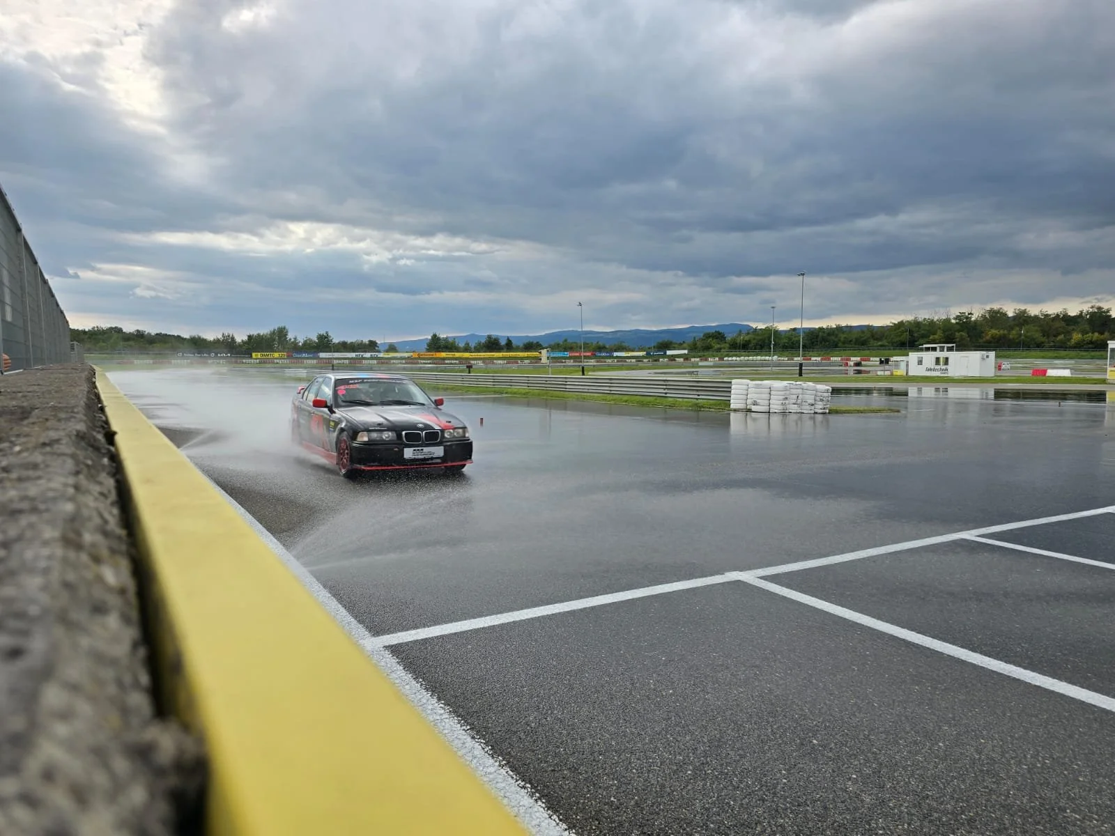 2025 BMW 318ti Training Wachauring(1).jpg
