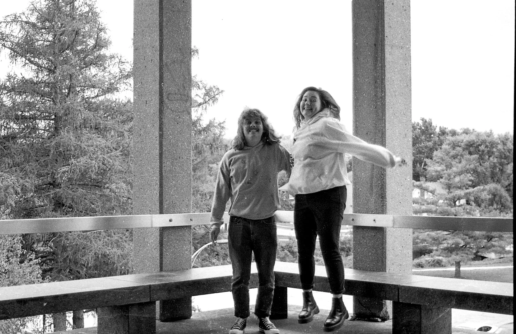 ejv-fall22-b&w-30.JPG