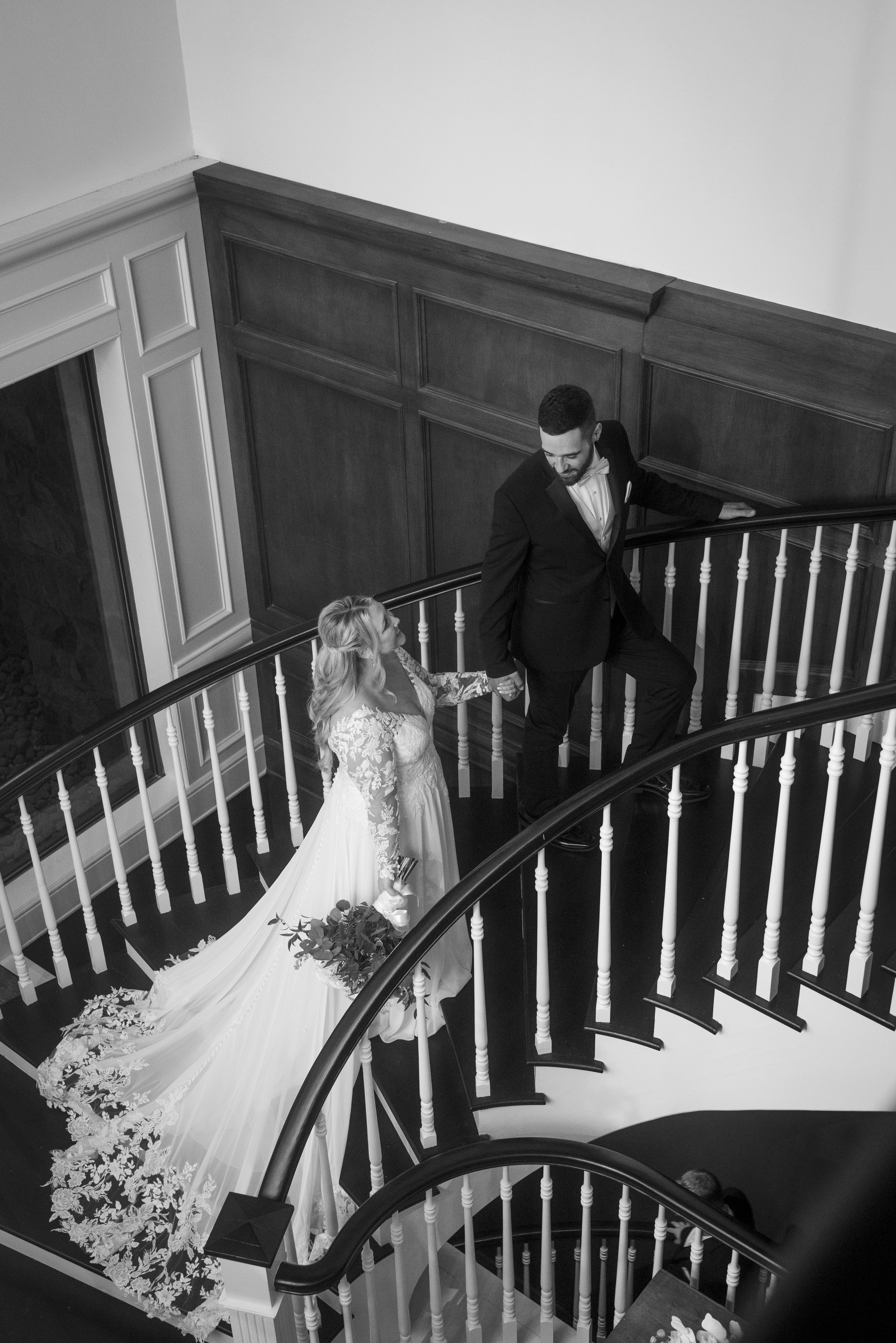 Emily & Frank Wedding-Sneak Peek-6082.jpg