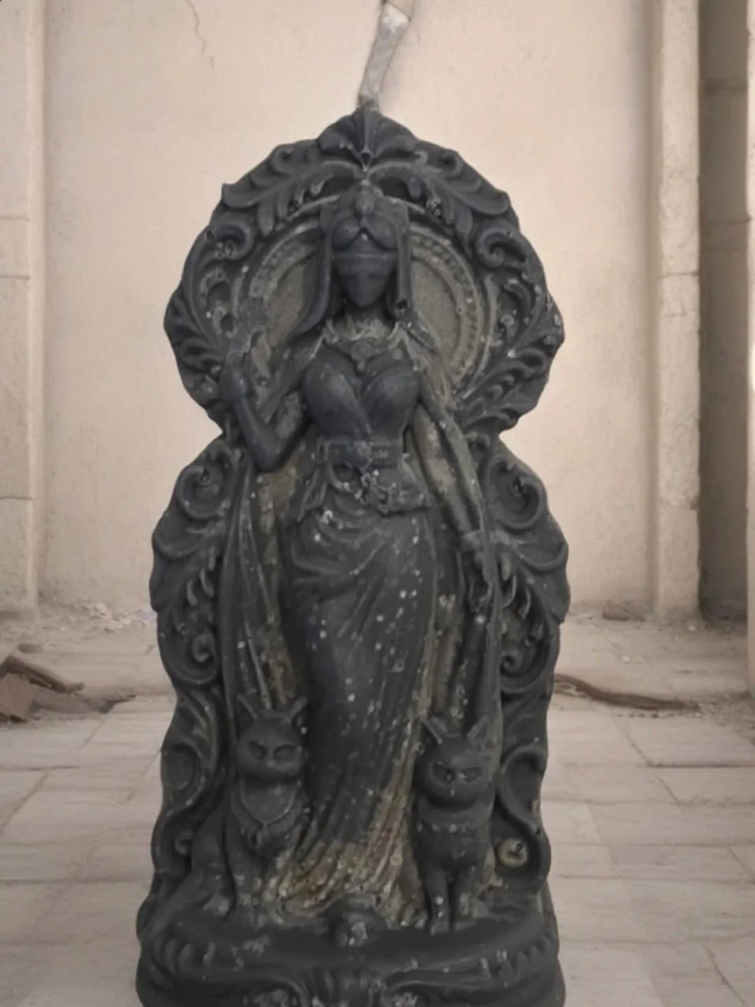 black godess candle.jpg