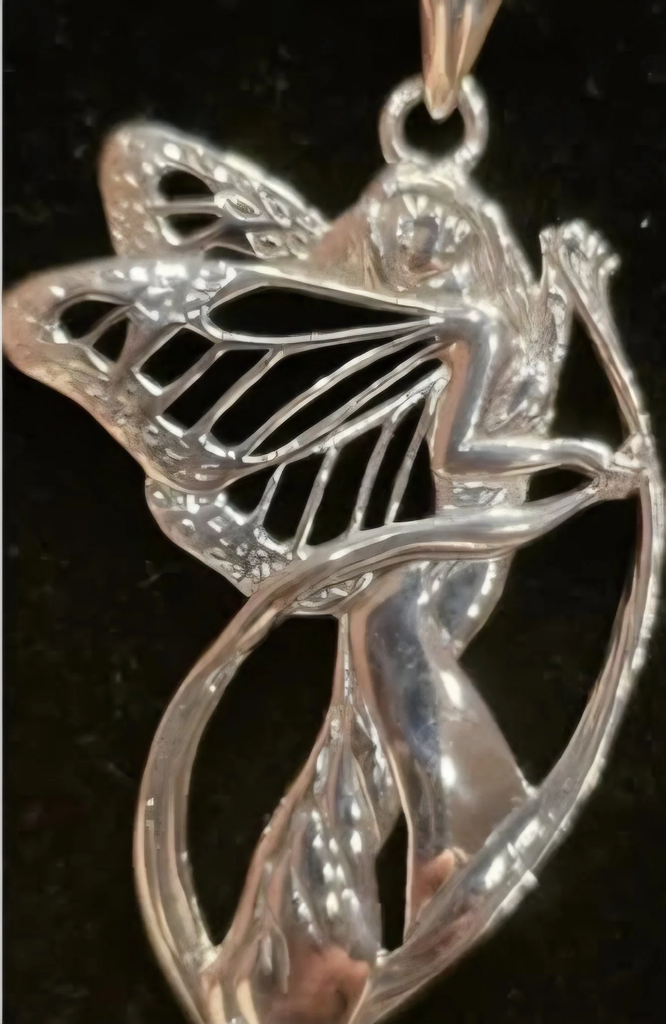 fairy pendant no pentagram.jpg