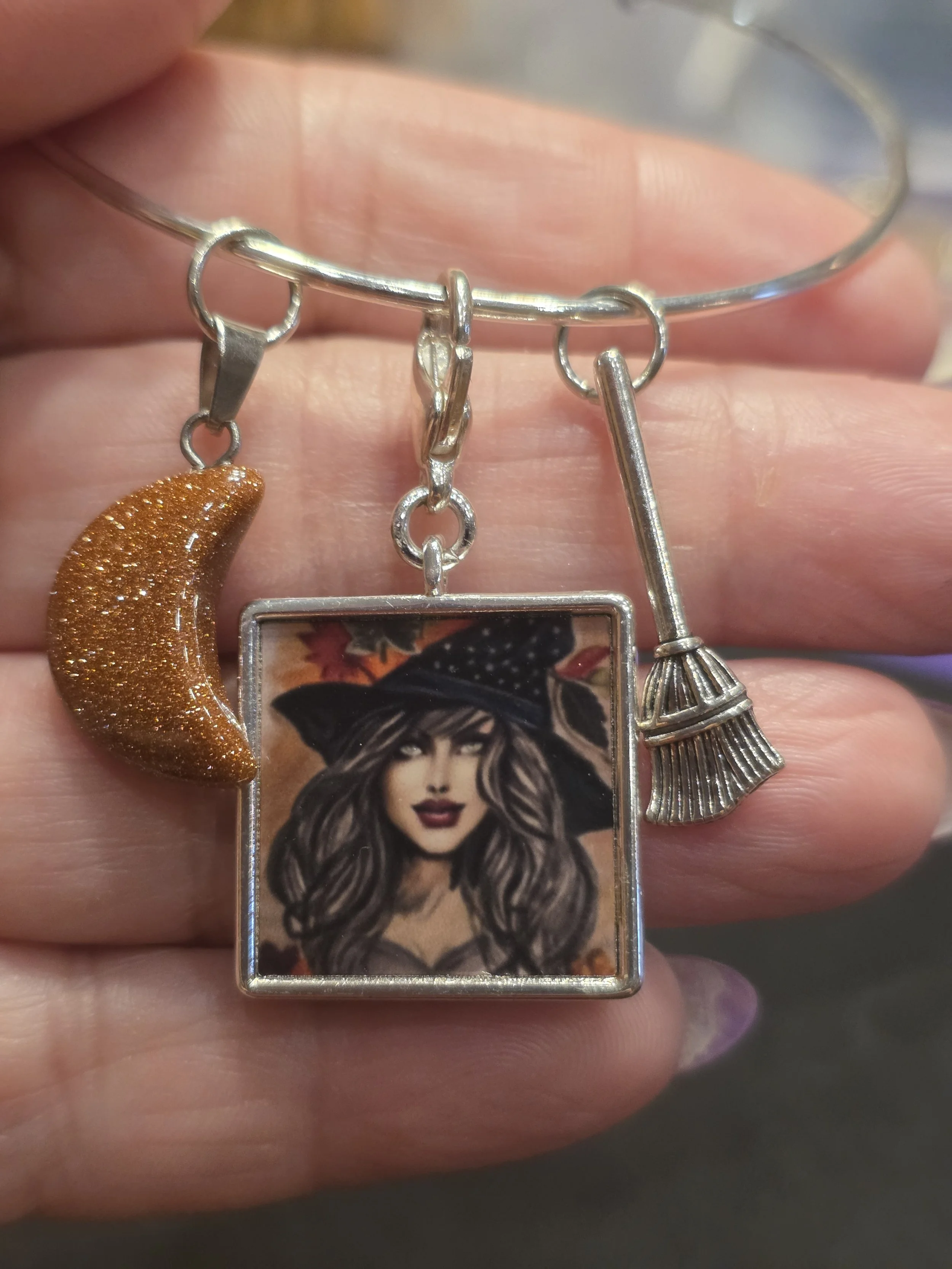 yuna bracelet close up.jpg
