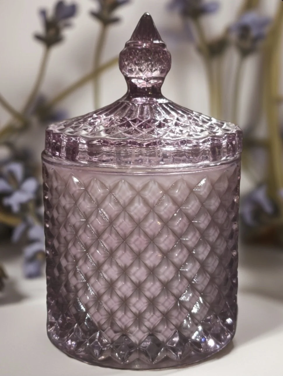 diamond crystal candle with lid on.jpg