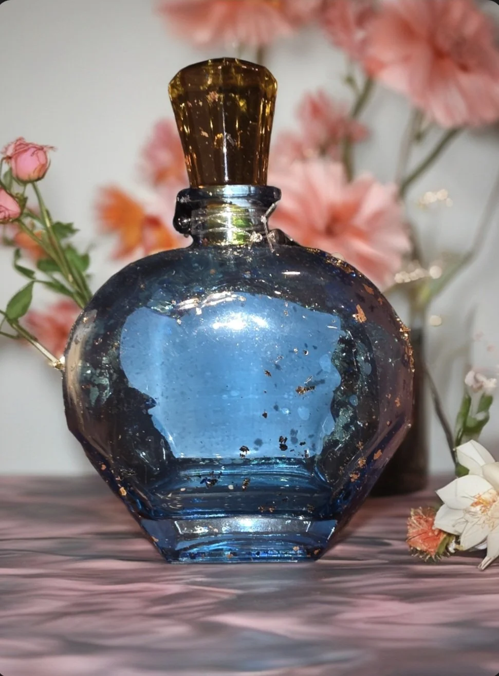 Adora bottle back.jpg