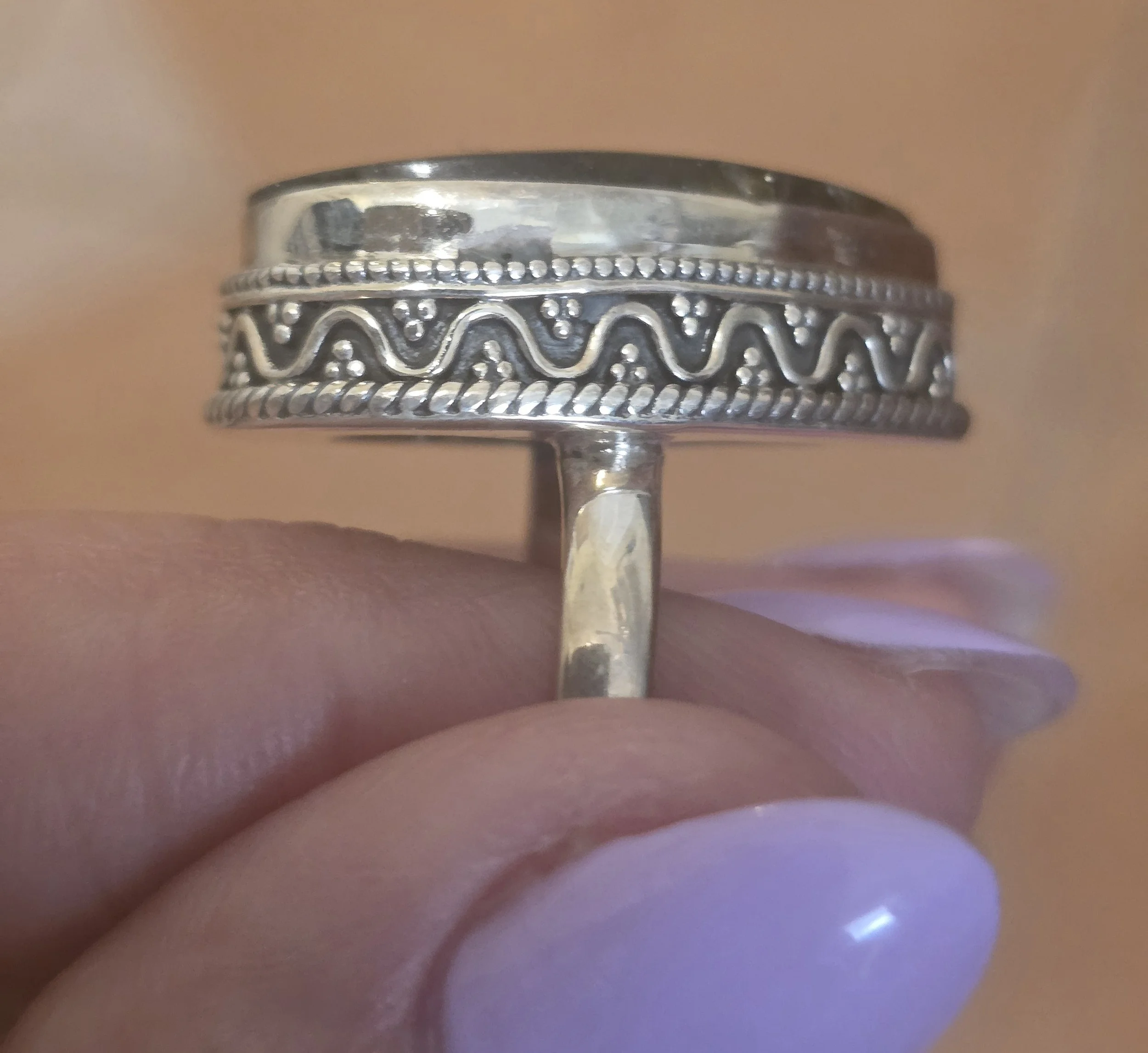 labrodite scoll ring side.jpg
