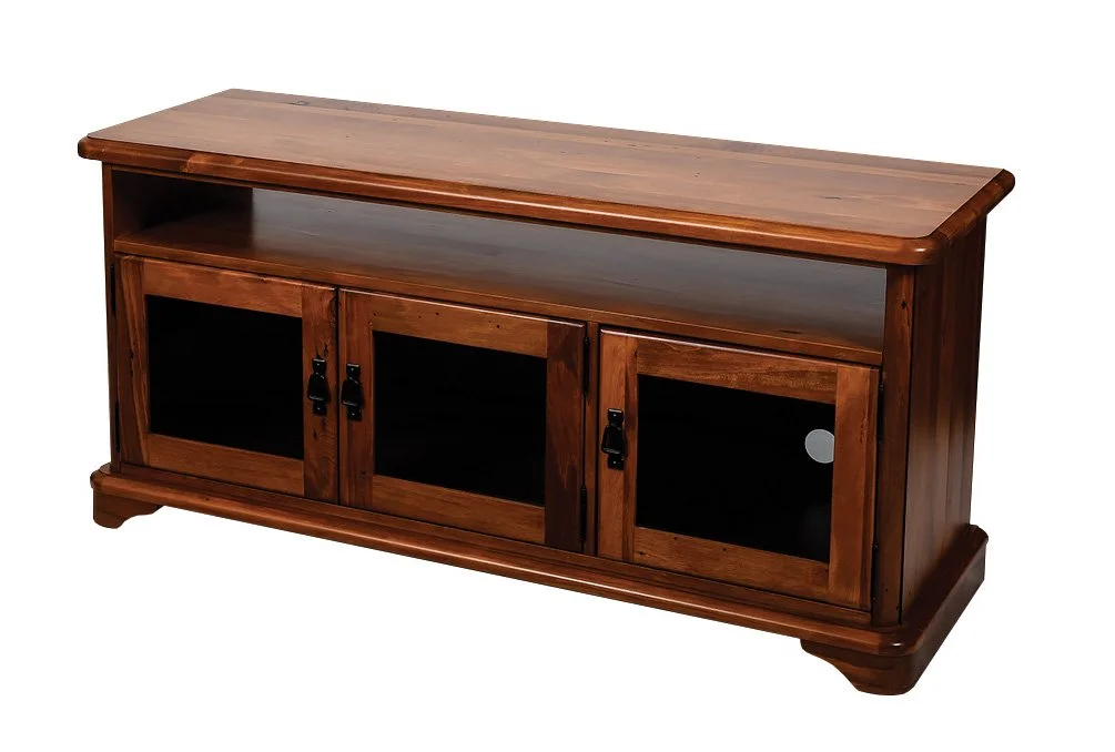 Woodpecker Furniture Rutherford 3 door entertainment unit