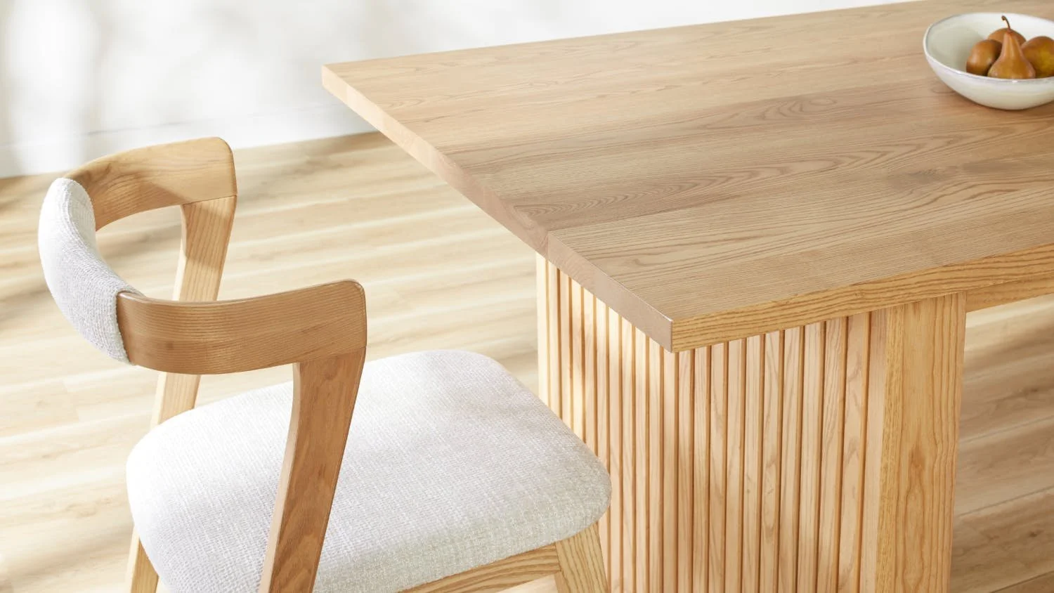 Woodpecker Furniture Kaizer 7 Piece Dining Table and Chairs