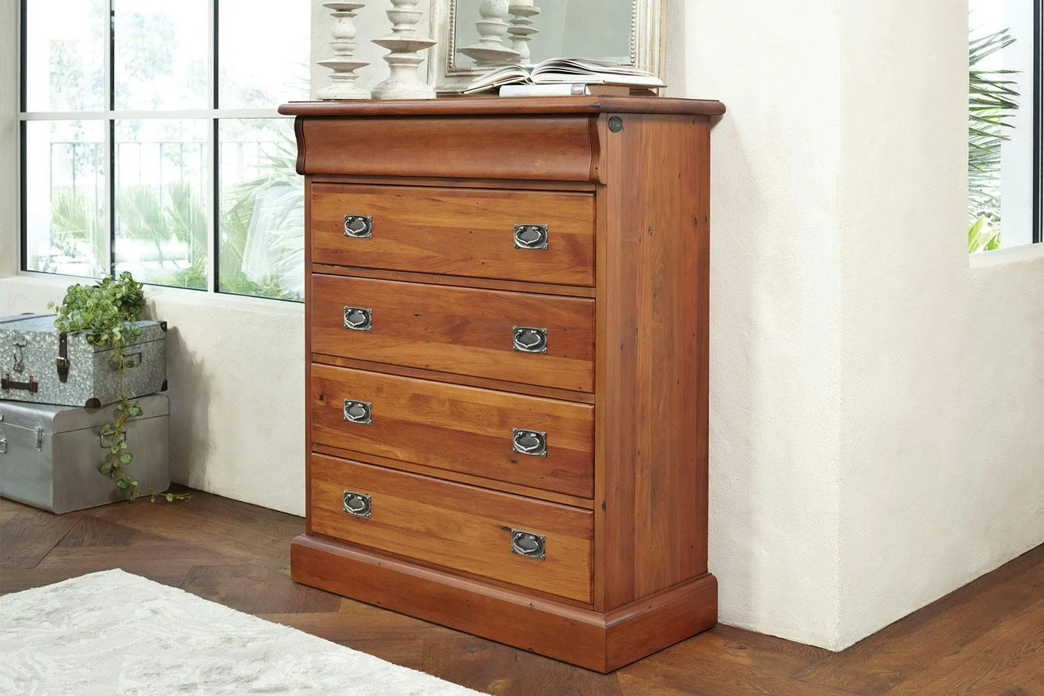 Woodpecker Furniture Clevedon Chest