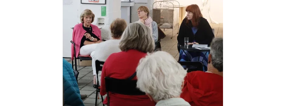 Referentinnen: Barbara Ohm, Natalie de Ligt, Gaby Franger:  Die ersten Frauenärztinnen in Deutschland, Franken und Fürth.