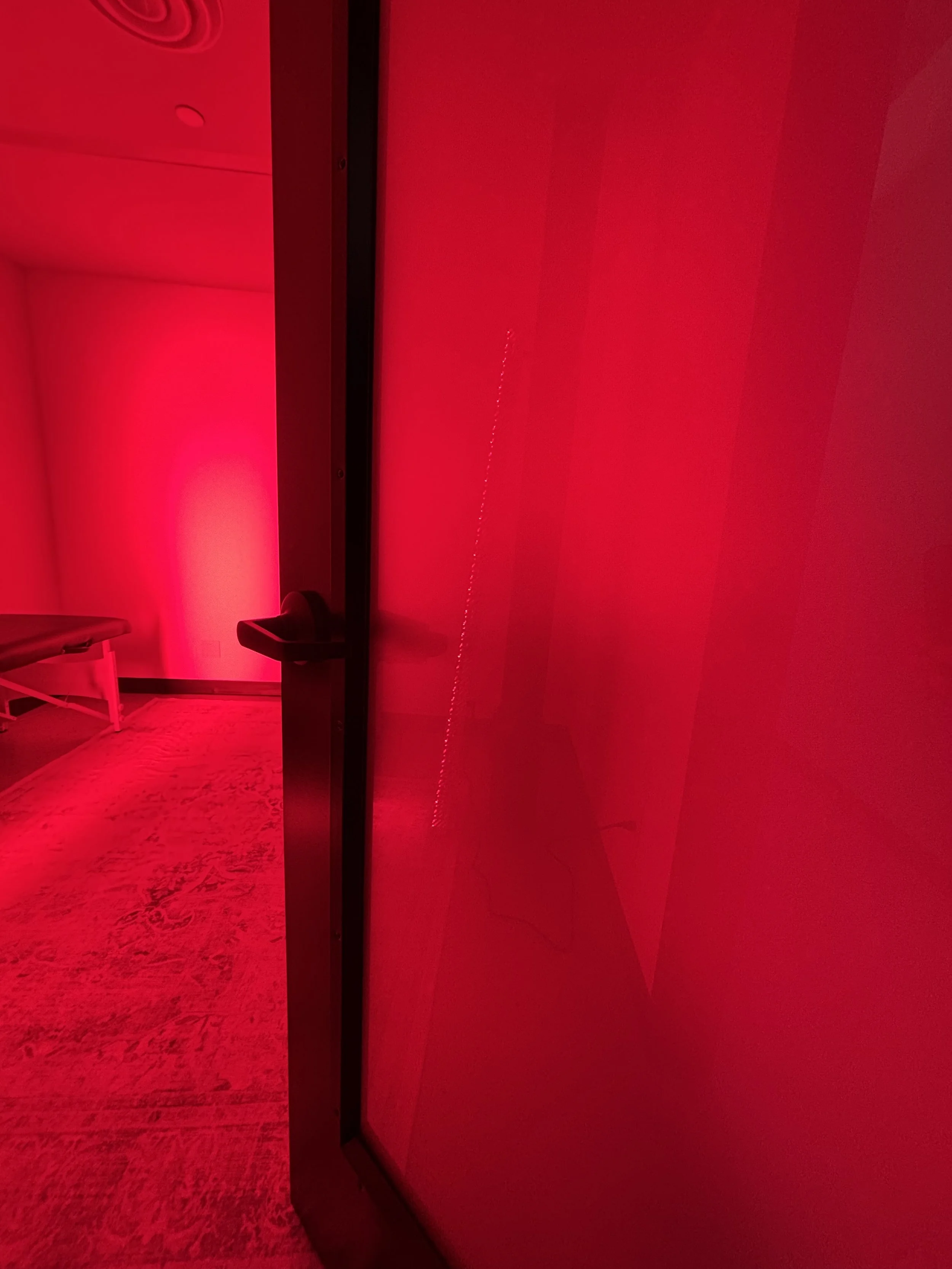 Why red light therapy still matters in the summer