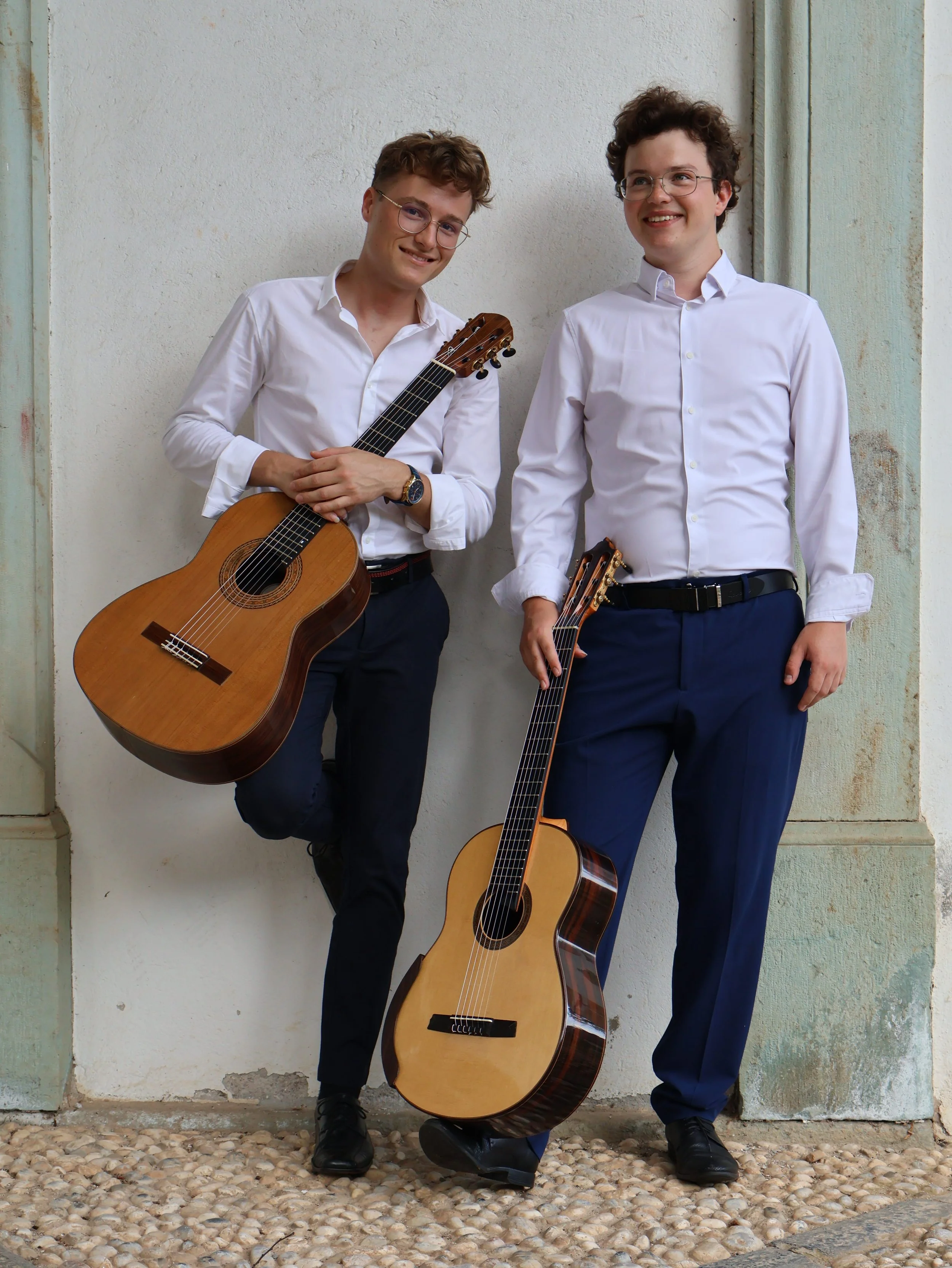 Guitar duo Chameleon