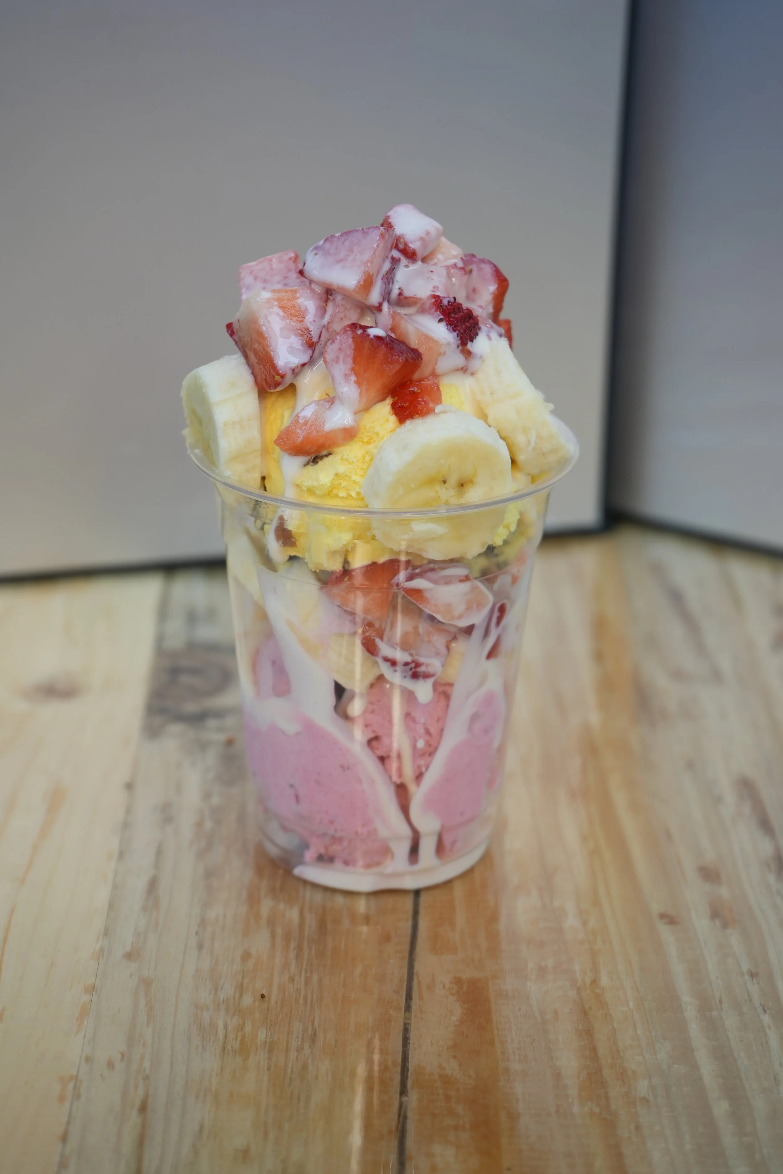 Helado de frutas $11.75