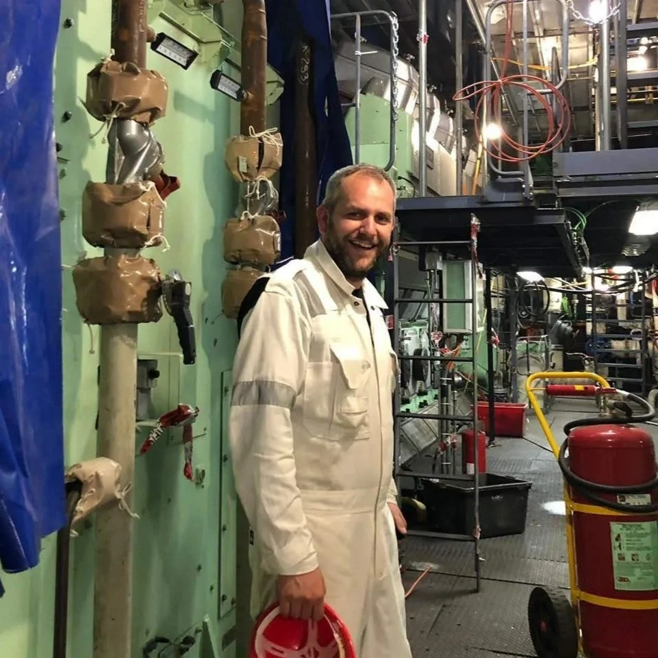 experienced handyman engineer on cruise ship