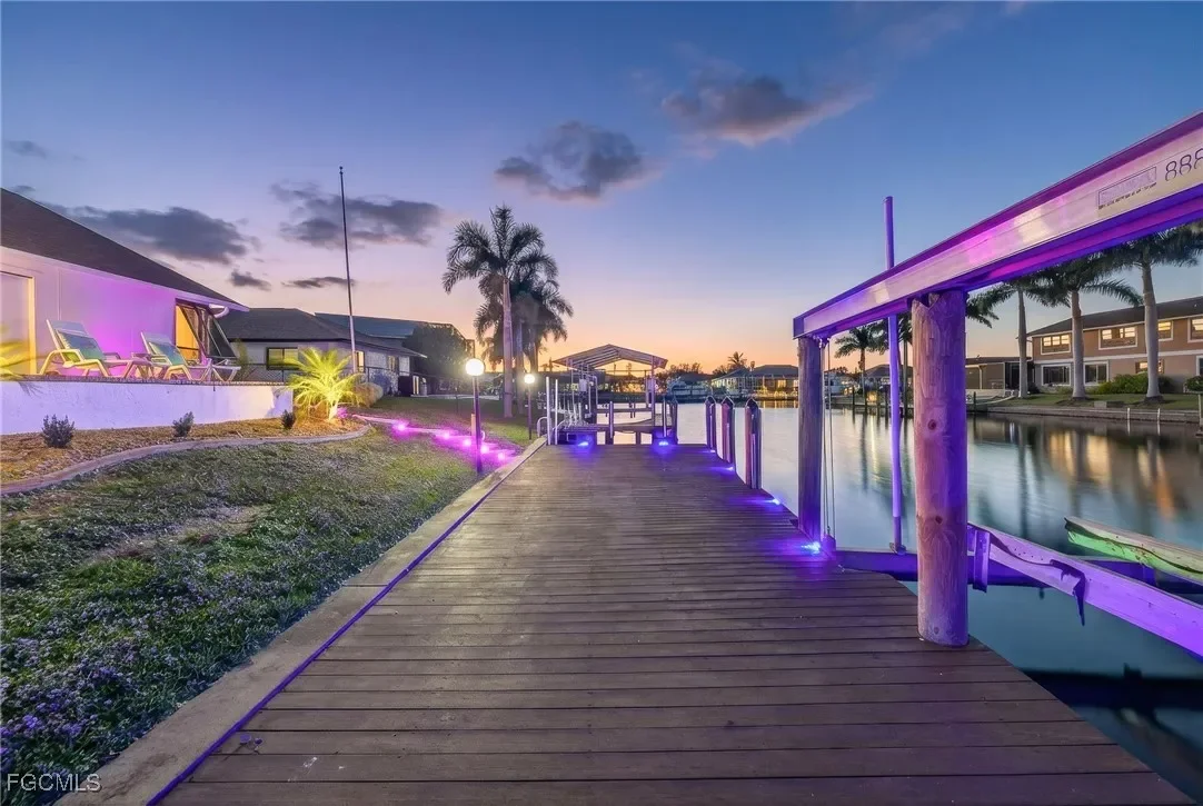 dock lights.webp