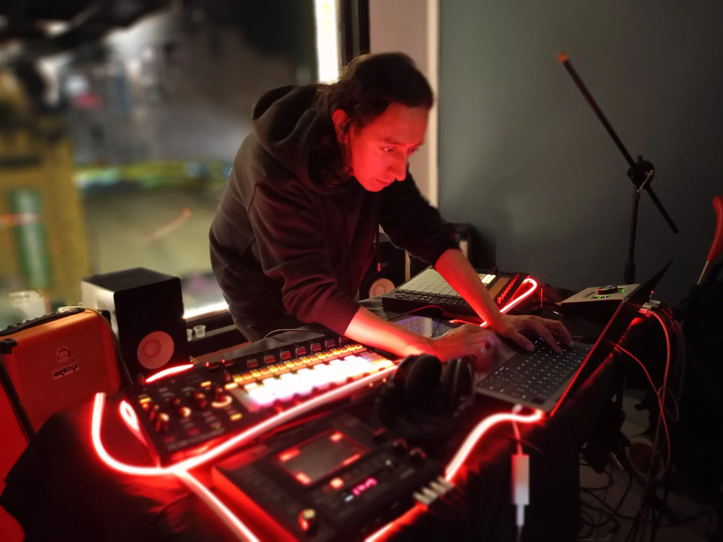 WhatsApp Image 2025-12-19 at 21.42.26 (2).jpeg