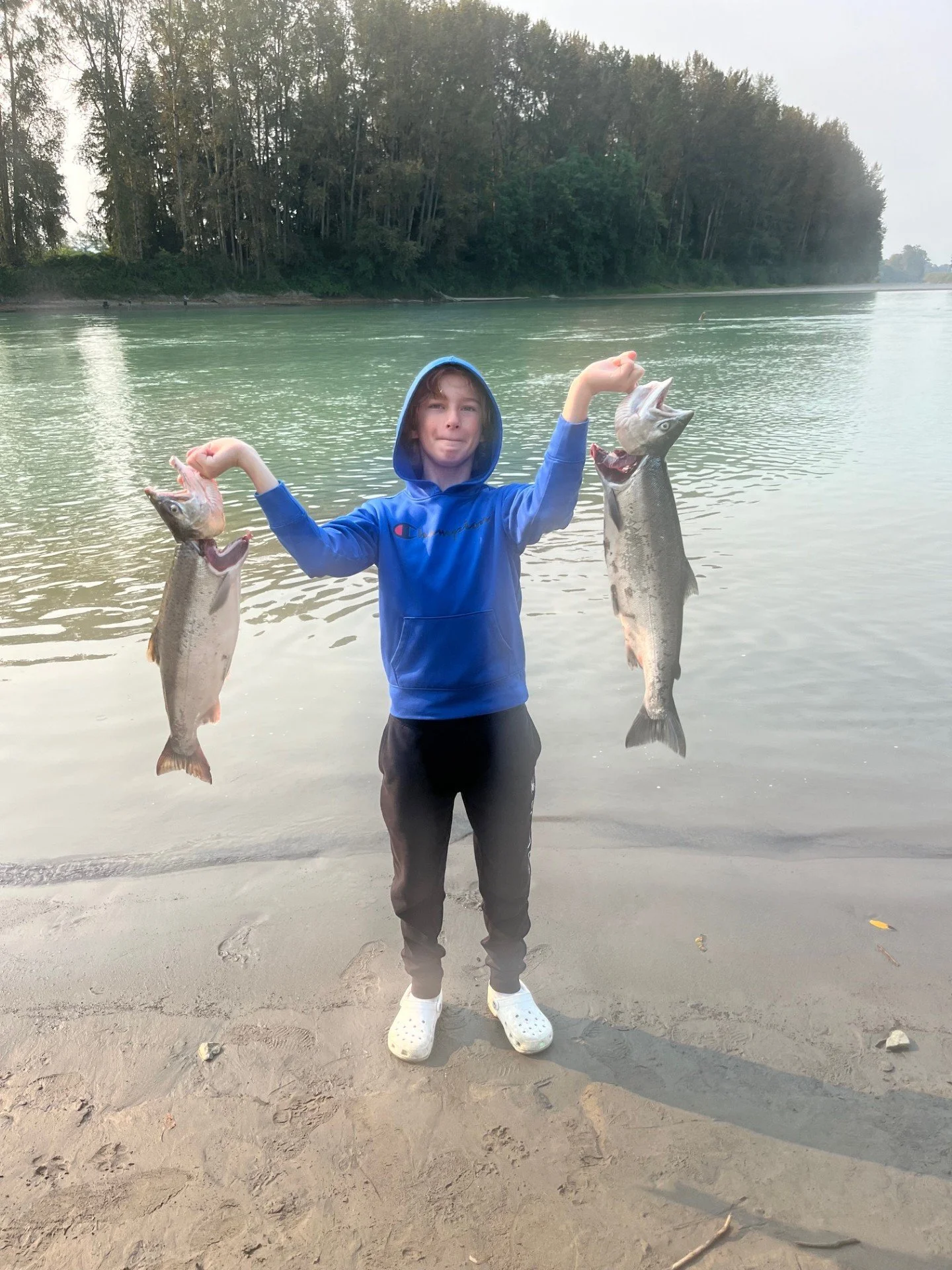 A great salmon fishing trip on the Skagit River.  Coho make for a great guided trip on the Skagit.
