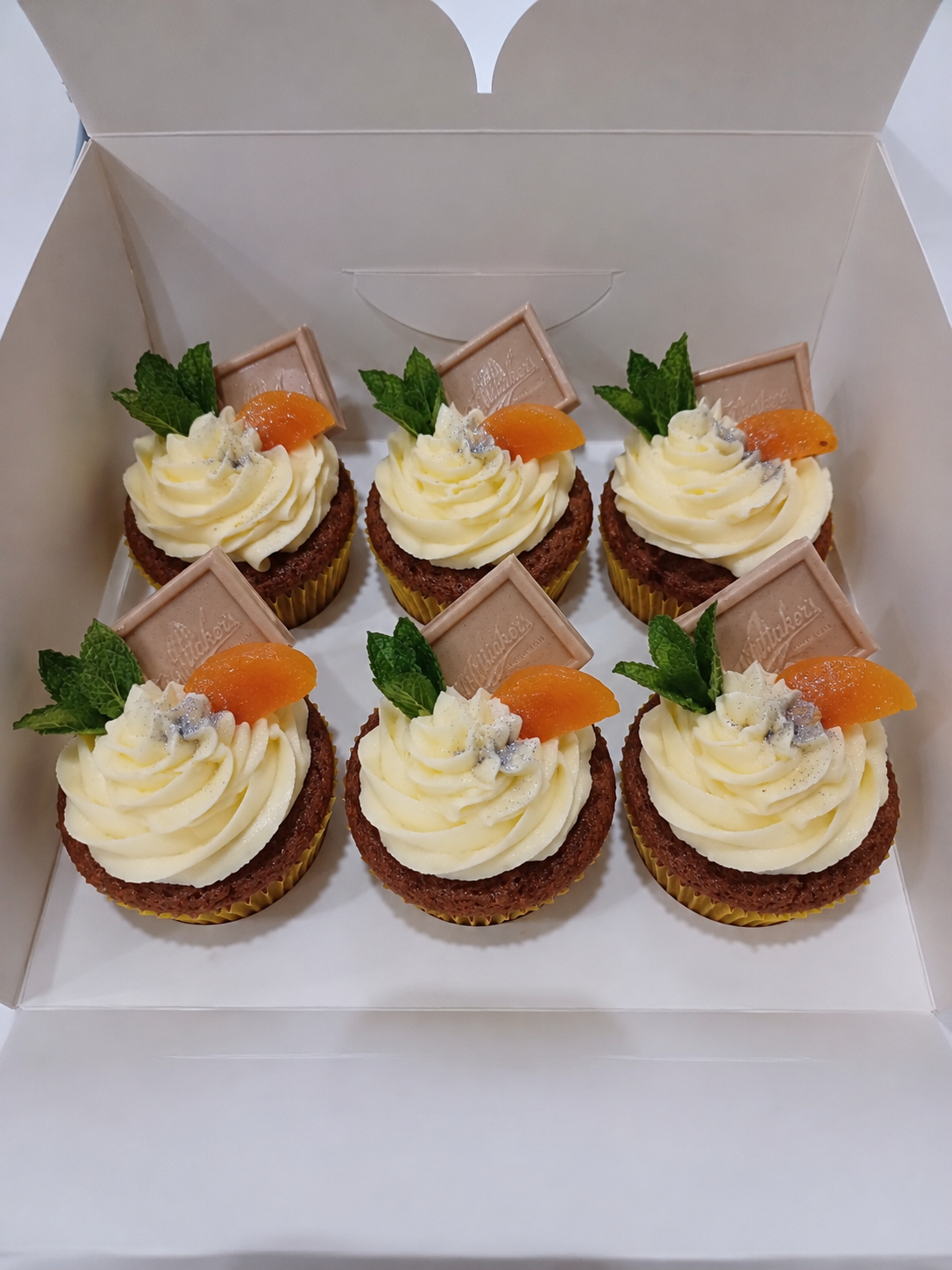 Classic Cupcakes (Half Dozen)