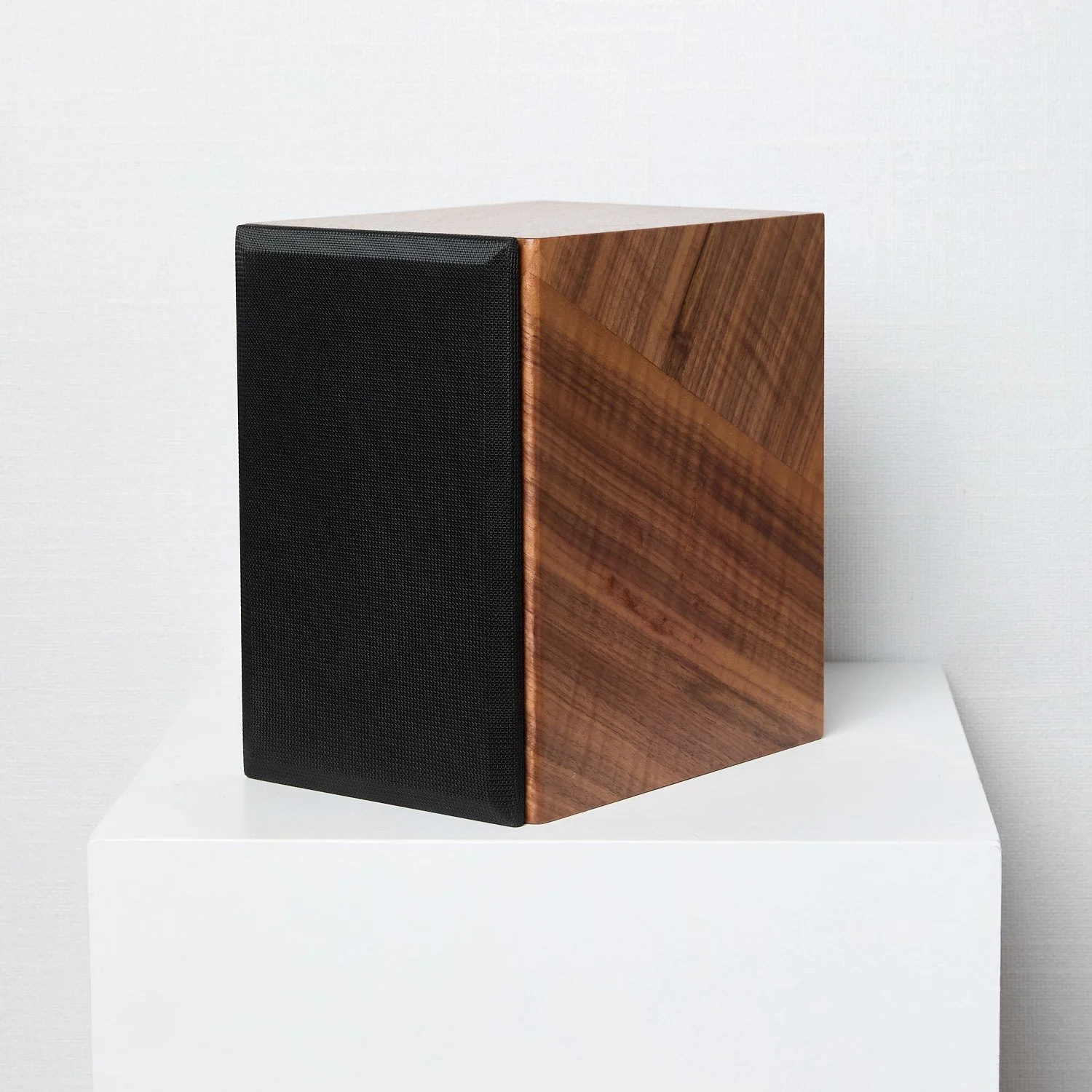 JorgeSpeakers-2026_035_web.jpg (Copy)