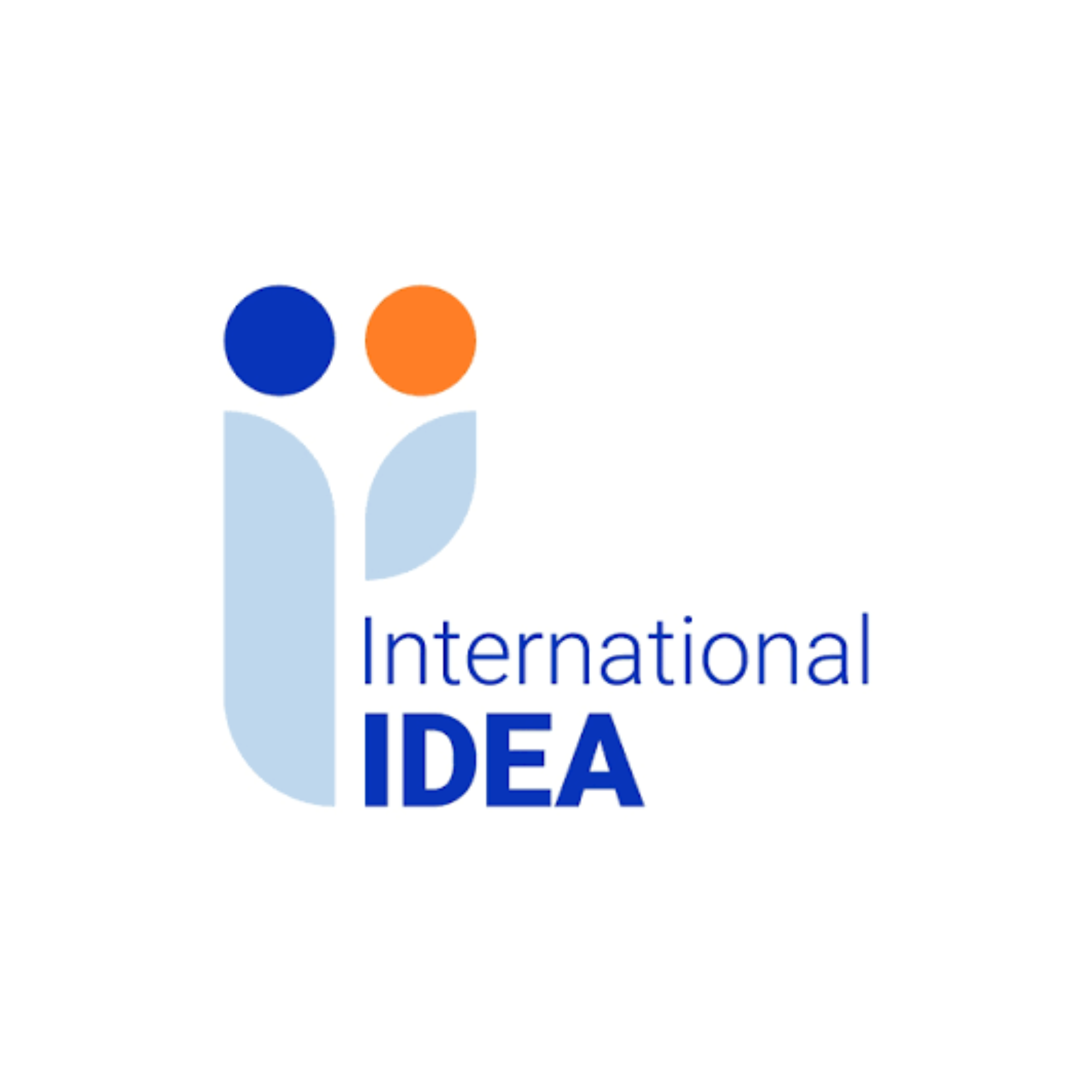Logotipo de la Fundación Internacional IDEA con letras azules y un símbolo abstracto en tonos azules y naranjas.