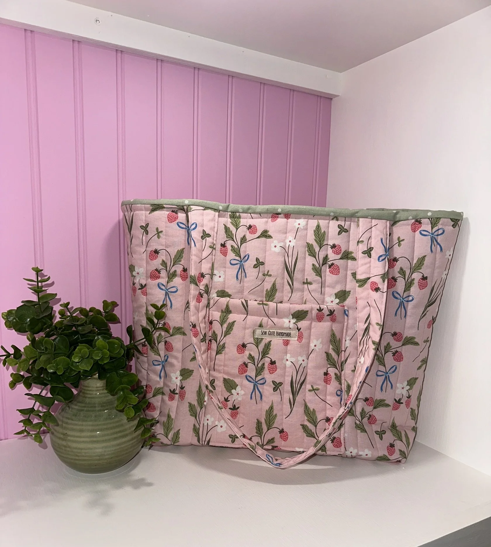 Tote Bag Strawberry cottage.JPEG