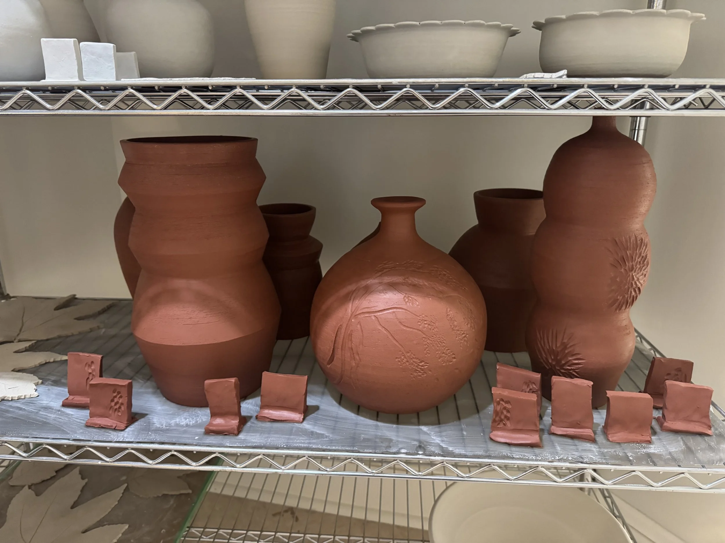 Left_AngularVase(2of3, ip).jpeg