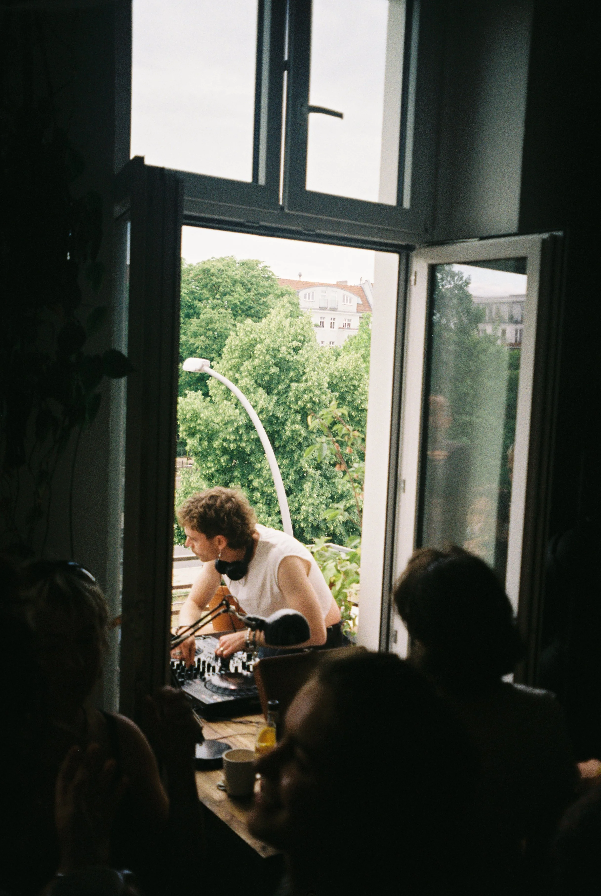 image00015.jpeg
