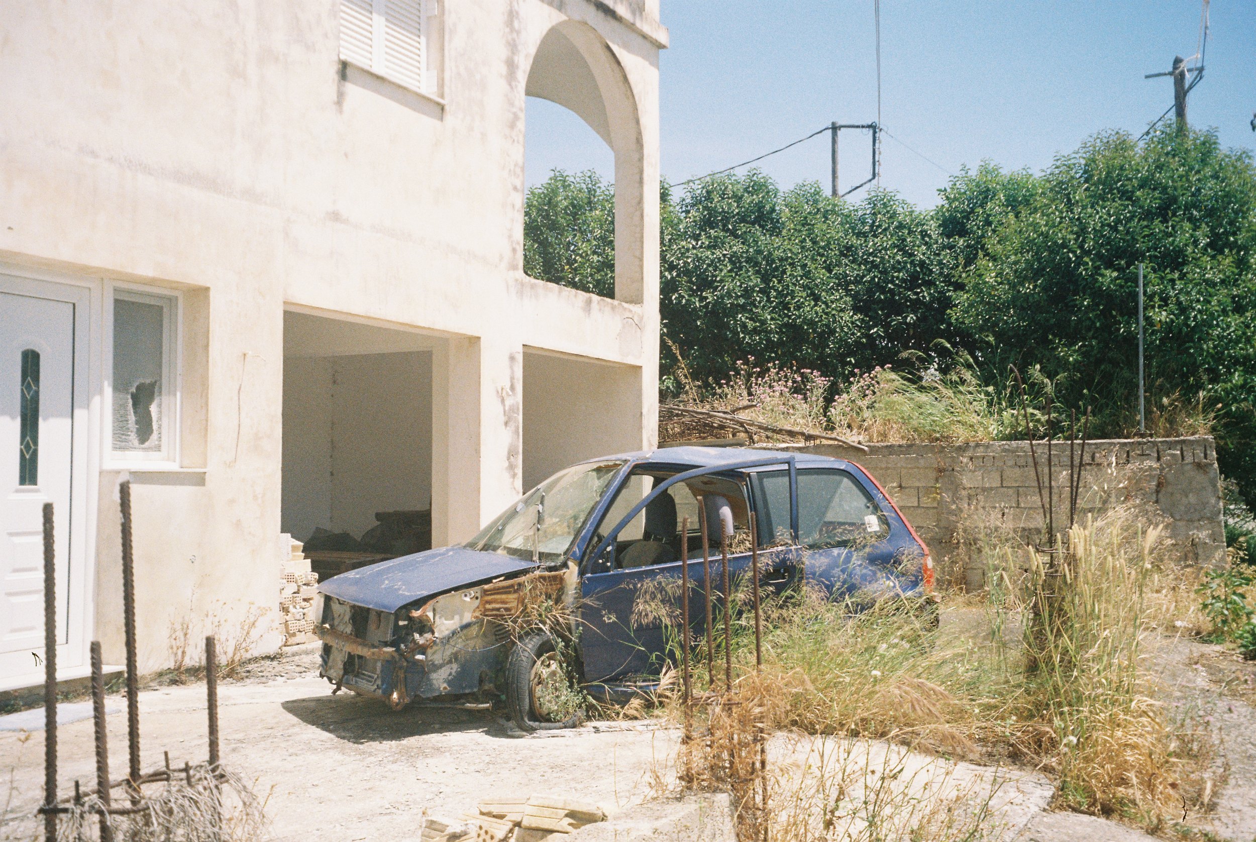 R1-09542-005A.jpg