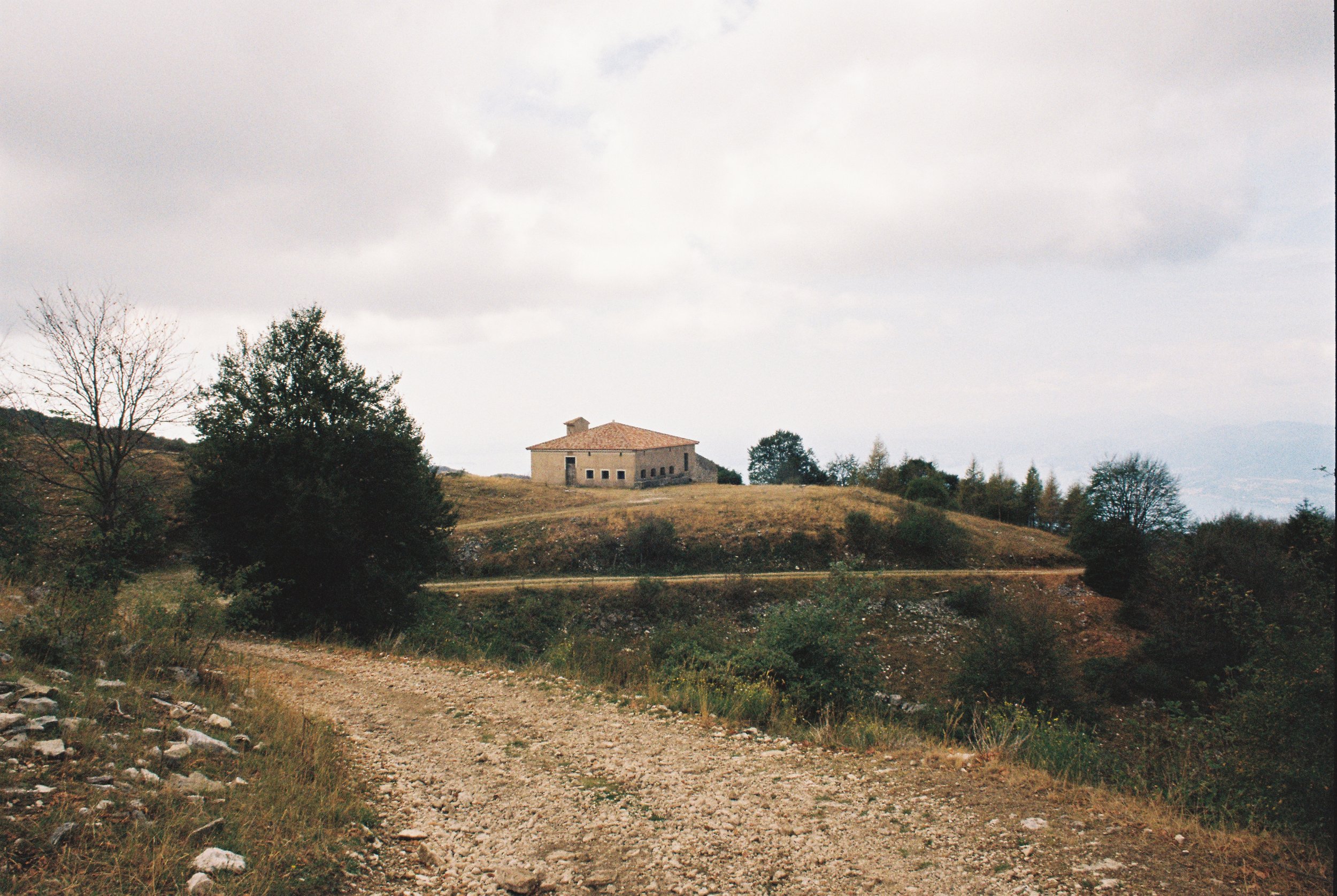 R1-07889-026A.jpg