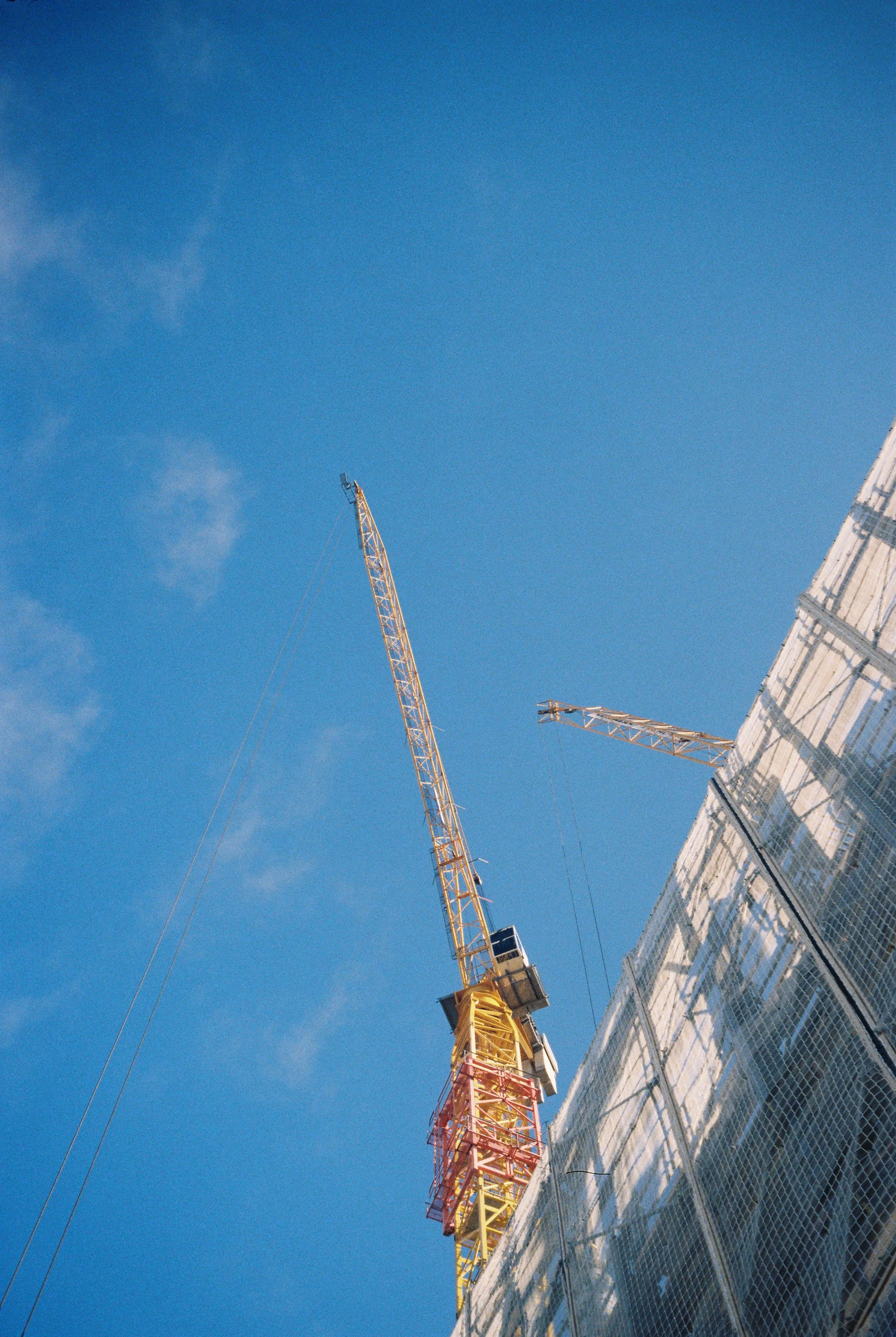 R1-05730-013A.jpg
