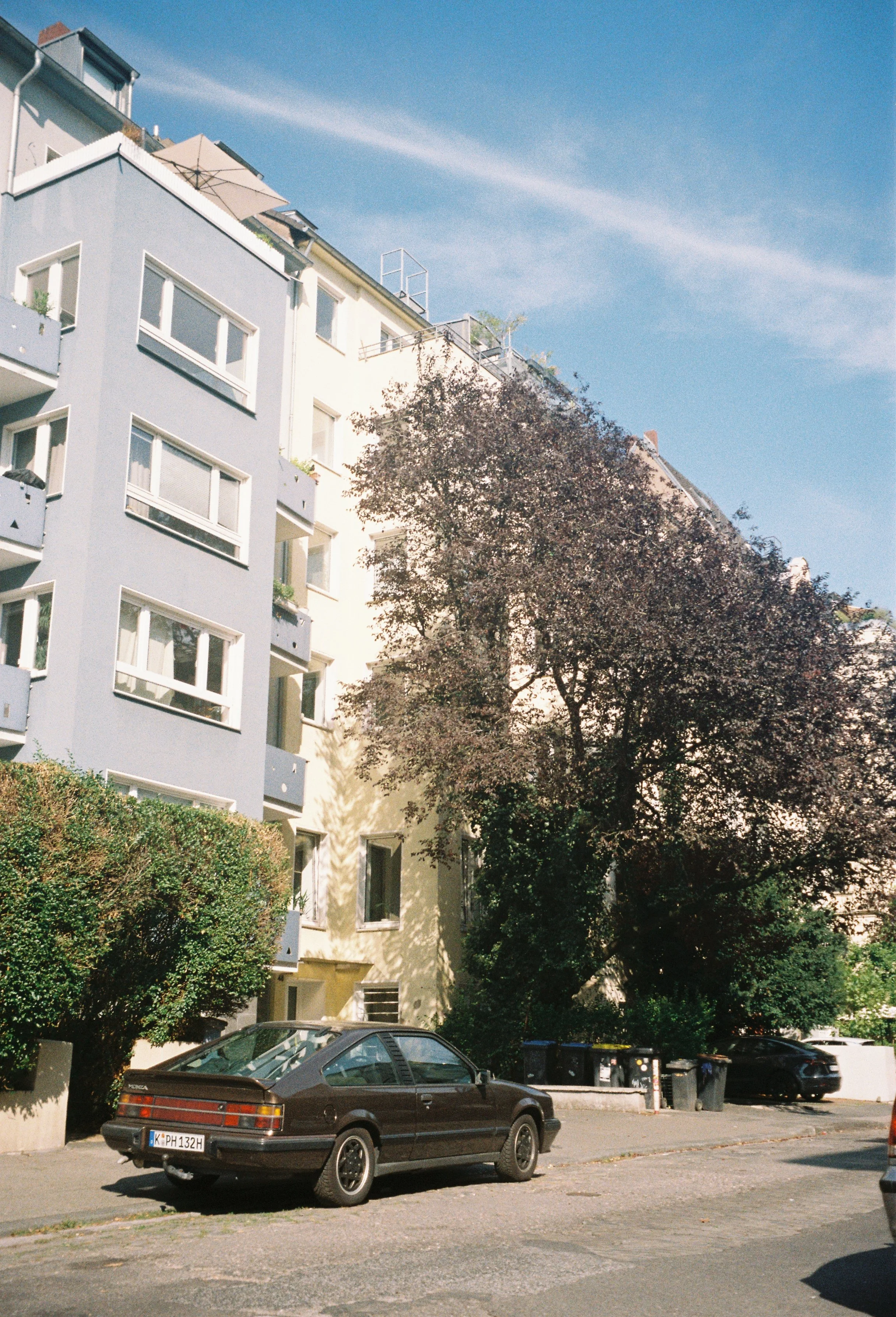 R1-08124-008A.jpg