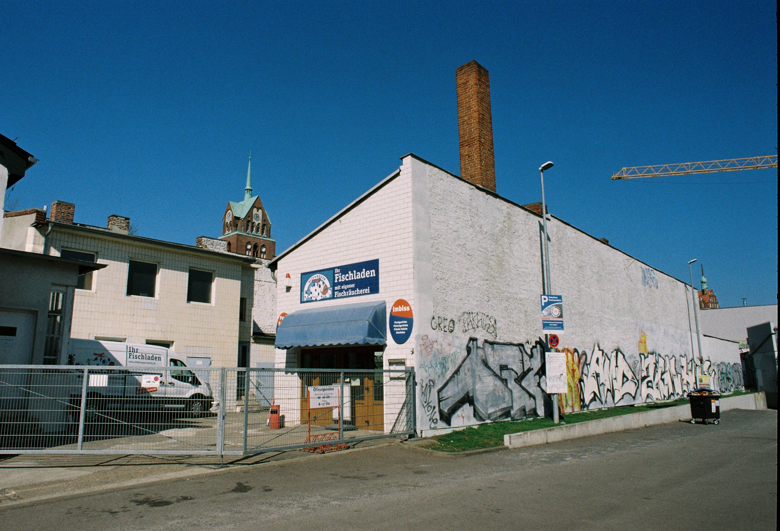 R1-03526-0028.jpg