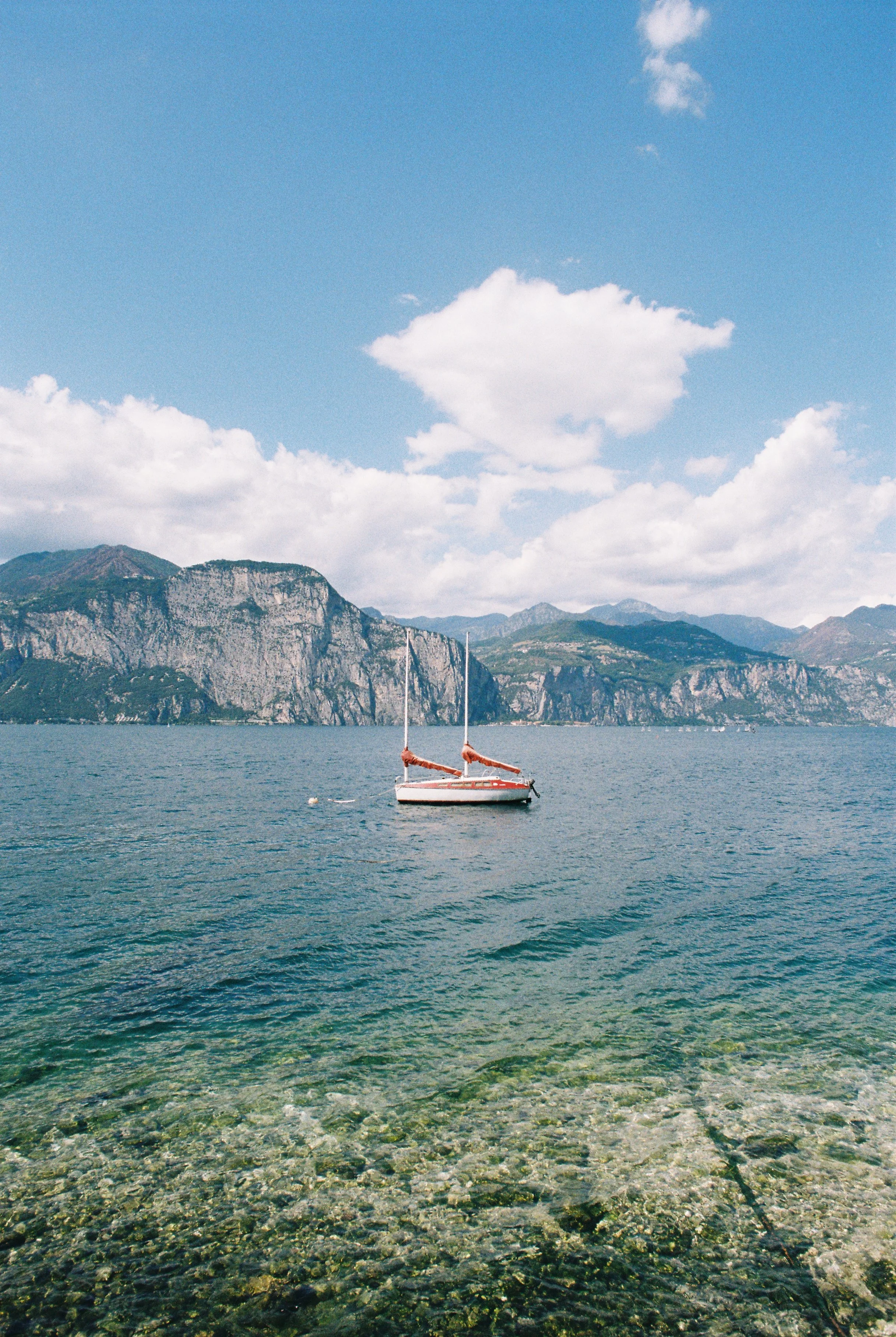 R1-07888-034A.jpg