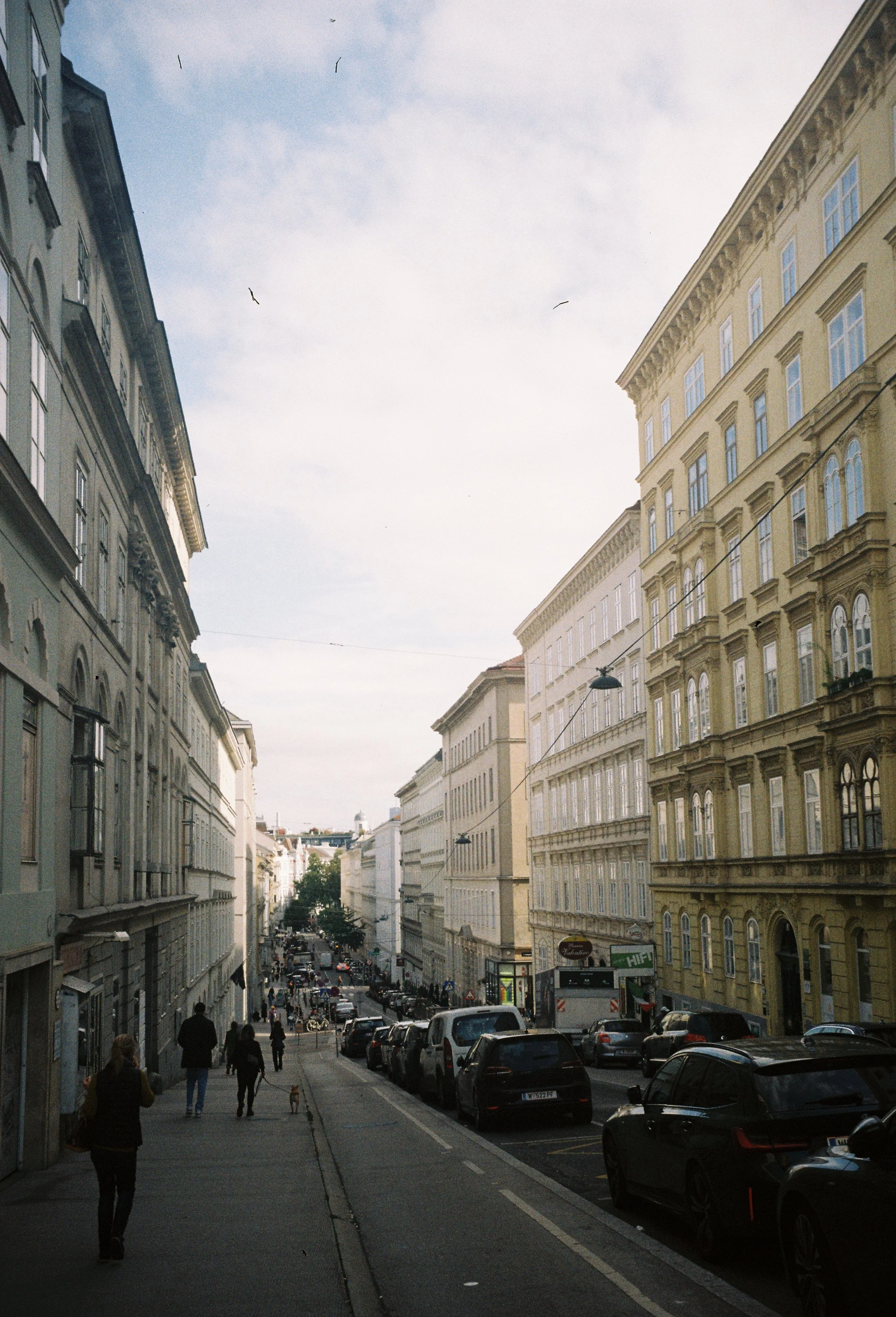 R1-02313-009A.jpg